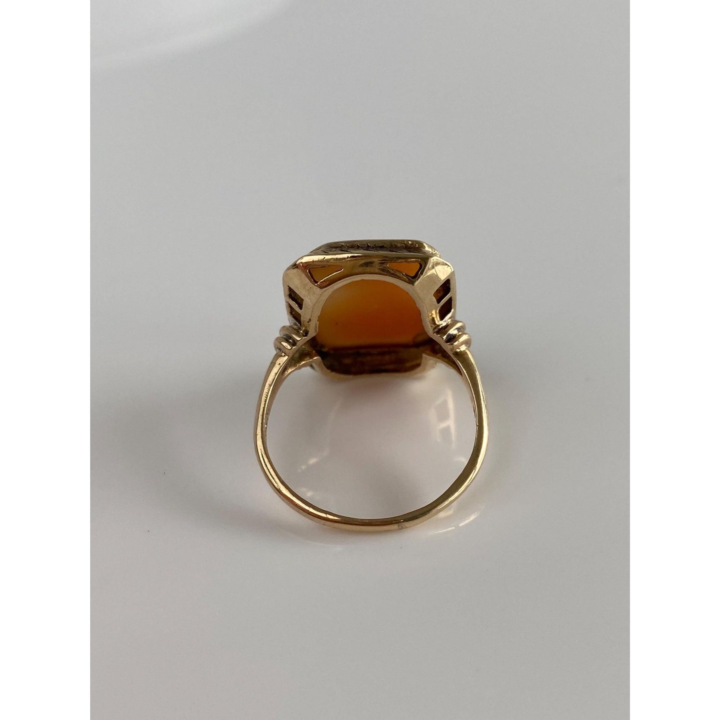 Vintage Solid 10k Yellow Gold Cameo Ring - Size 9.75