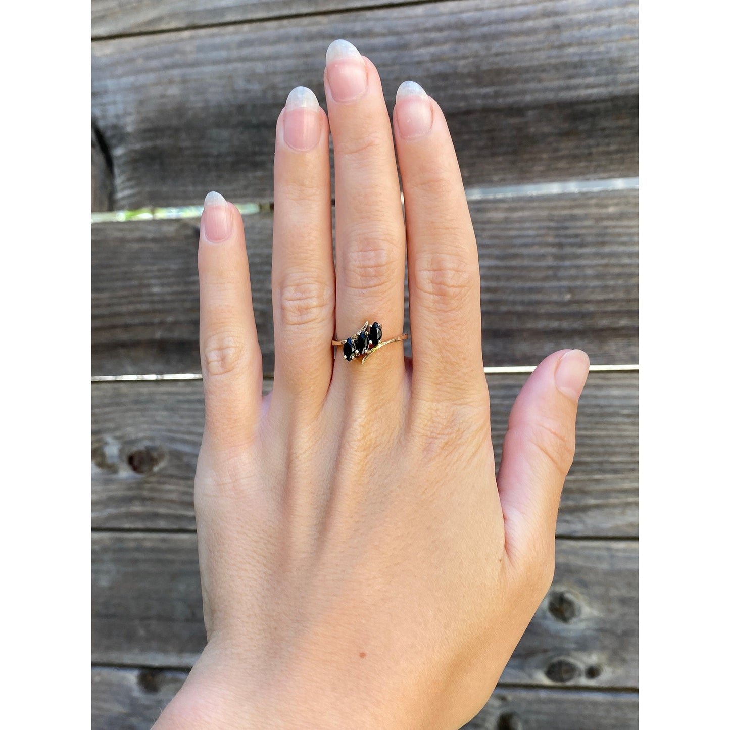 Solid 10k Yellow Gold Black Cubic Zirconia Ring - Size 6.25