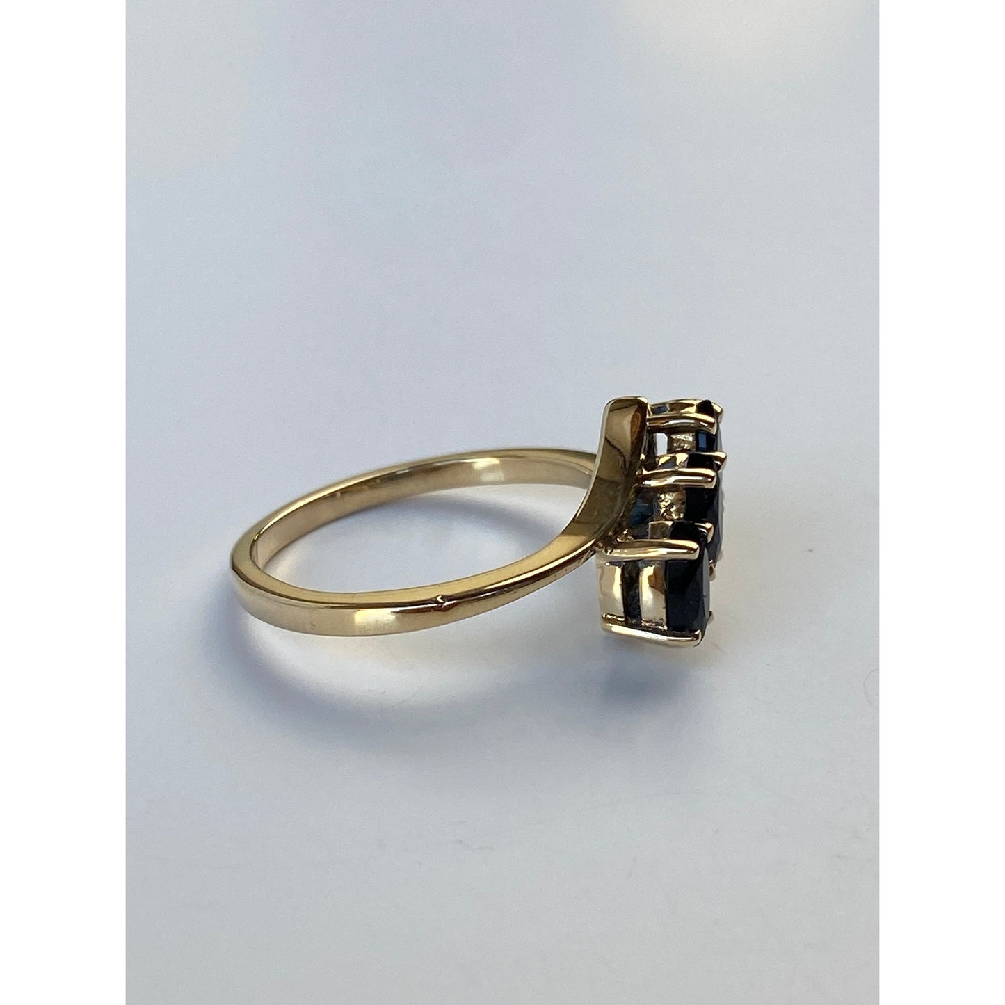 Solid 10k Yellow Gold Black Cubic Zirconia Ring - Size 6.25