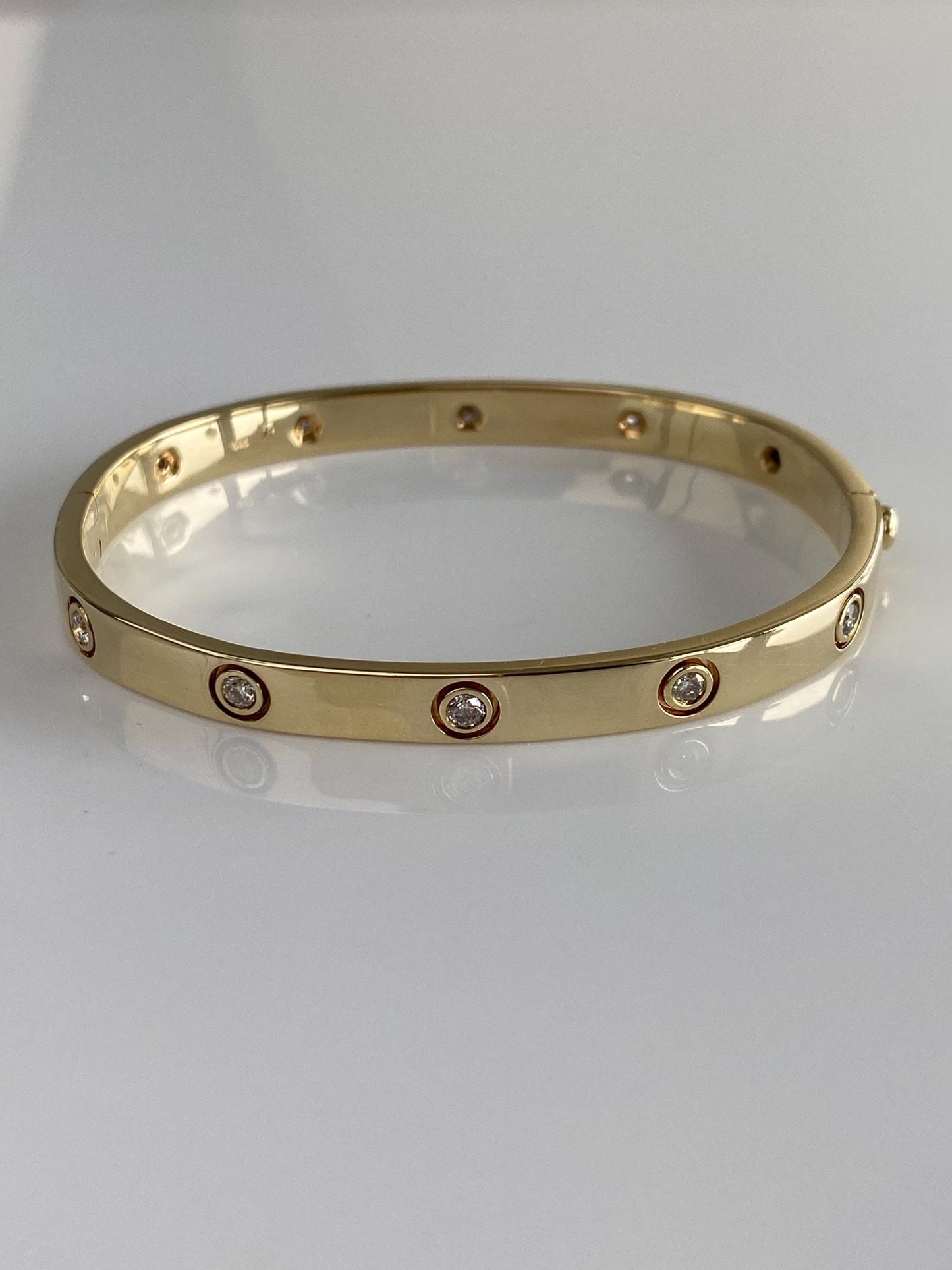 Vintage Solid 14k Yellow Gold Diamond Bangle Bracelet - 6 3/4 Inches