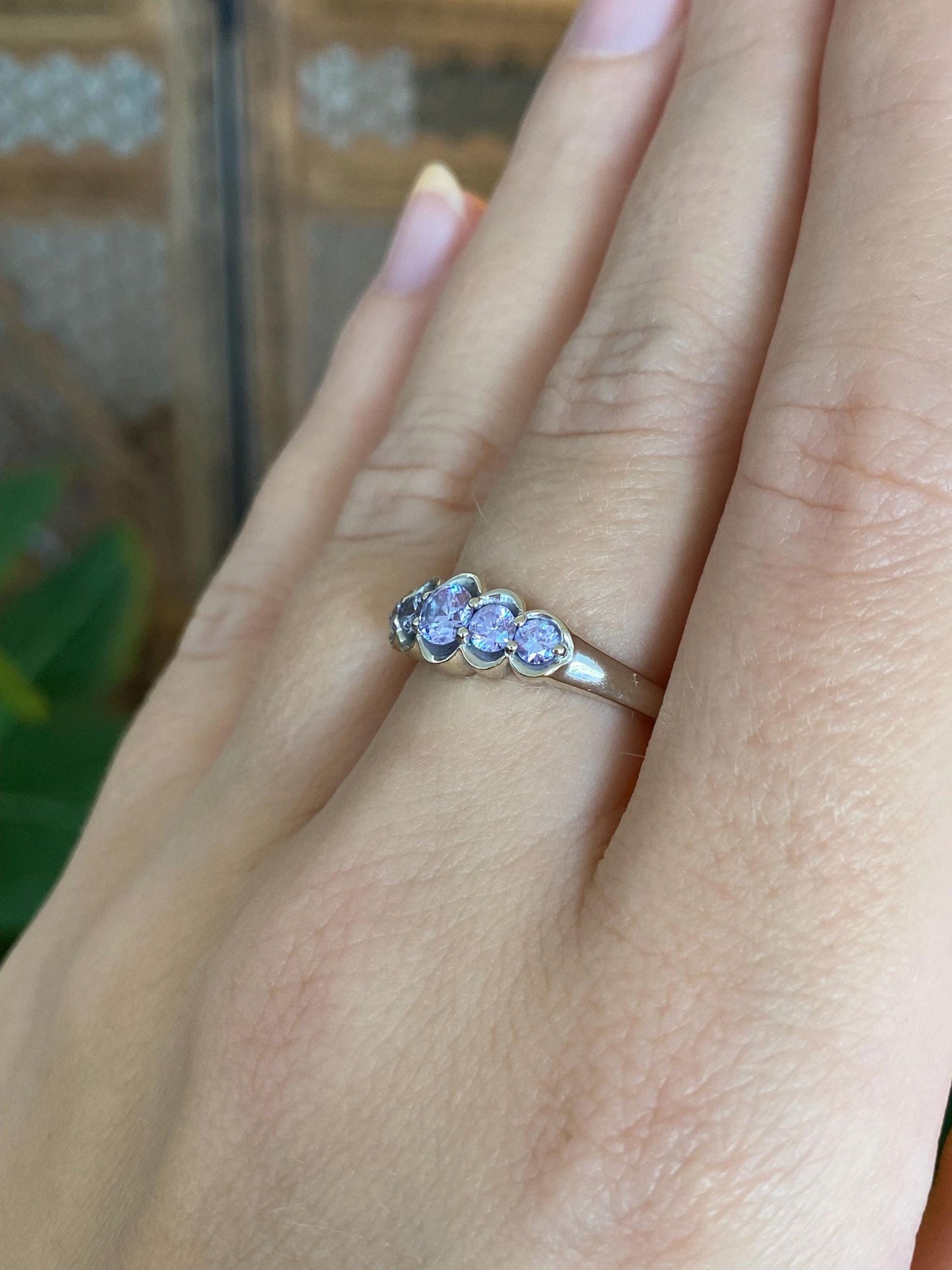 Solid 14k White Gold Light Purple Cubic Zirconia Row Ring - Size 6.5