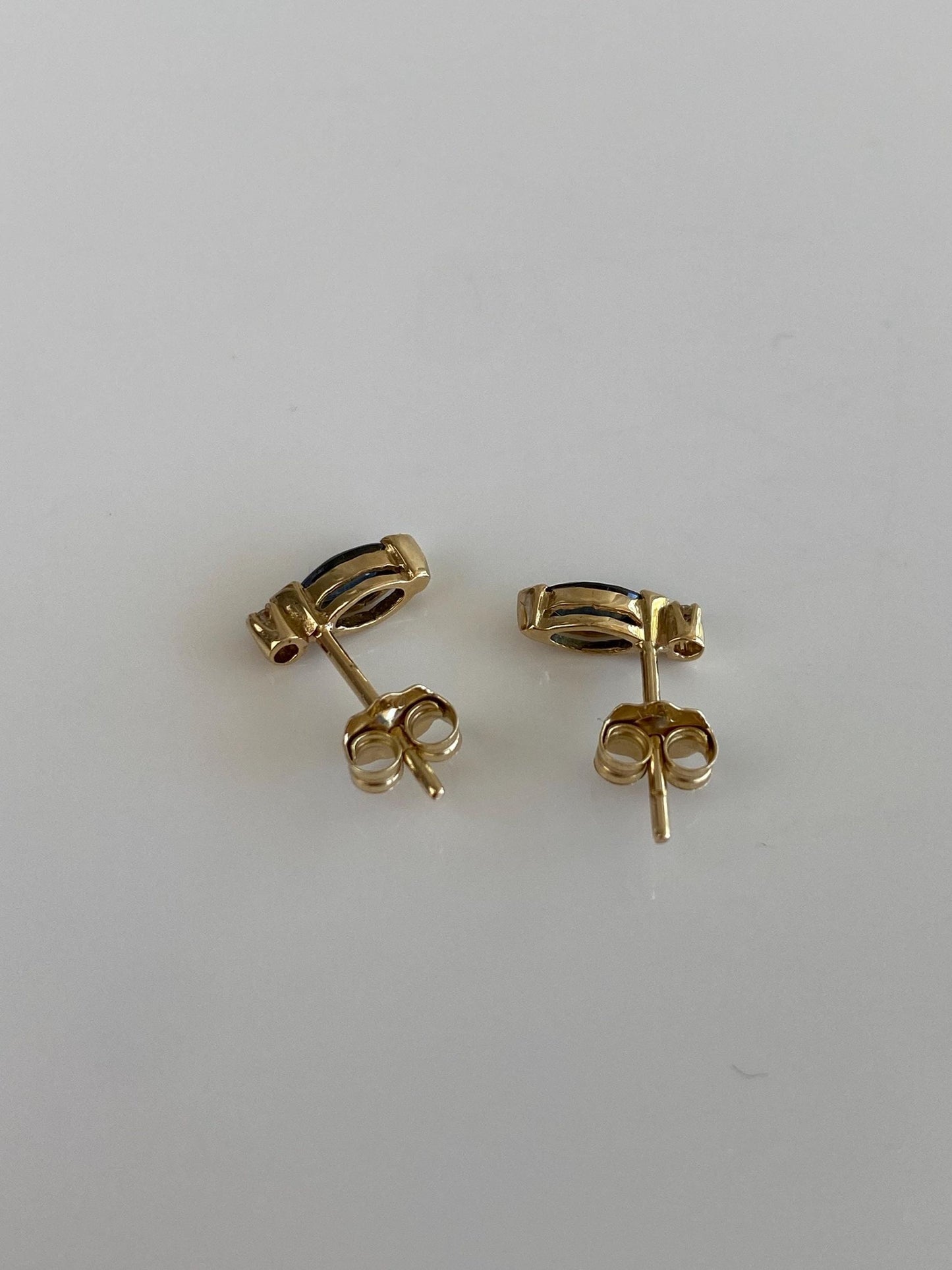 Vintage Solid 14k Yellow Gold Blue Sapphire Diamond Stud Earrings