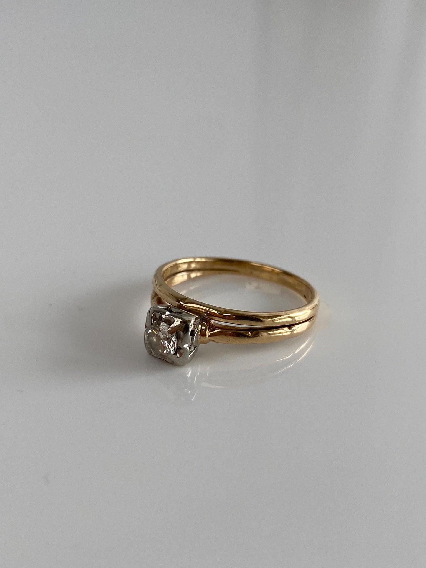 Vintage Solid 14k White & Yellow Gold Diamond Ring - Size 6.5
