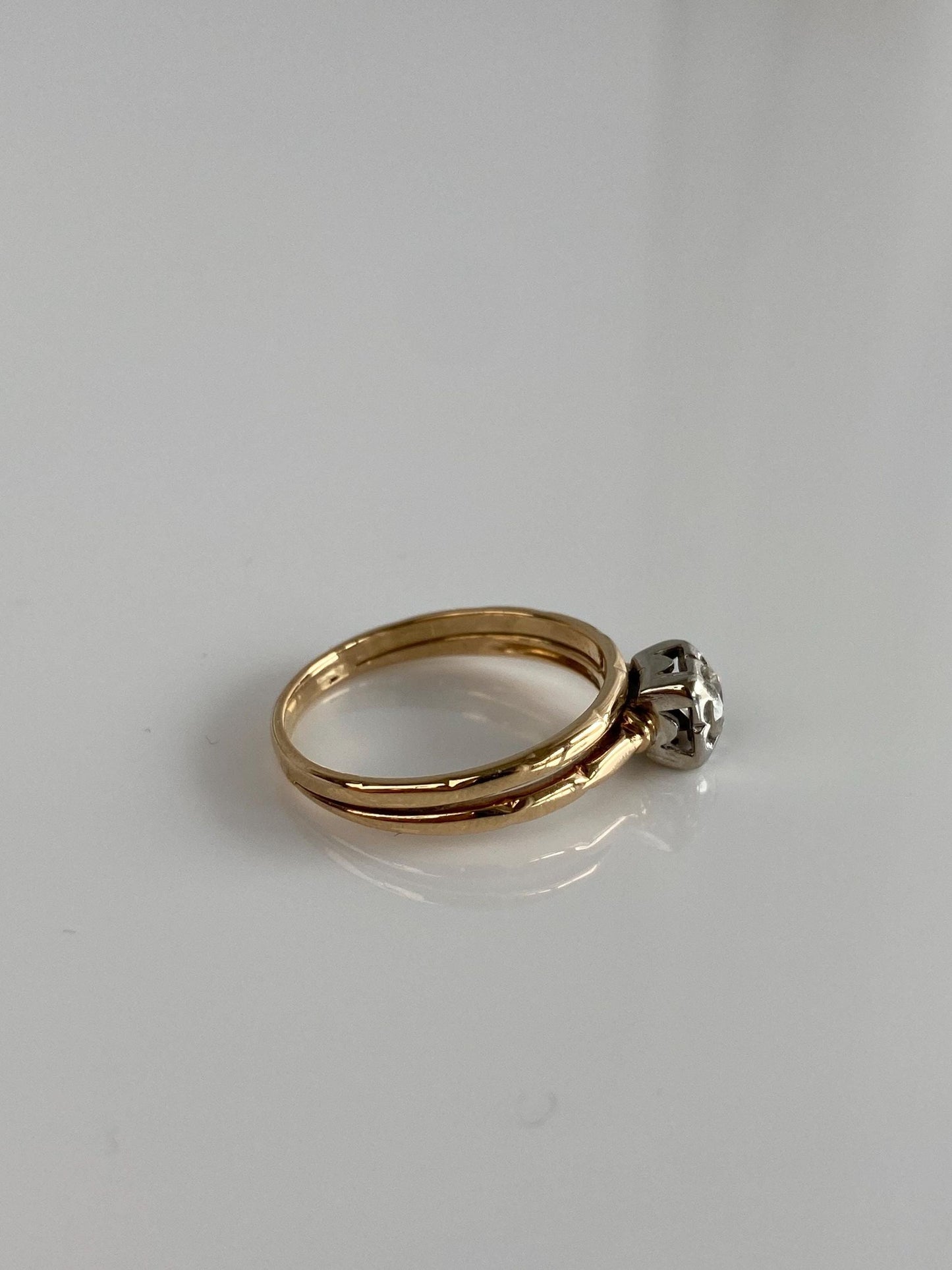 Vintage Solid 14k White & Yellow Gold Diamond Ring - Size 6.5