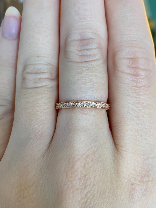 Vintage Solid 14k Rose Gold Diamonds Ring - Size 5.75