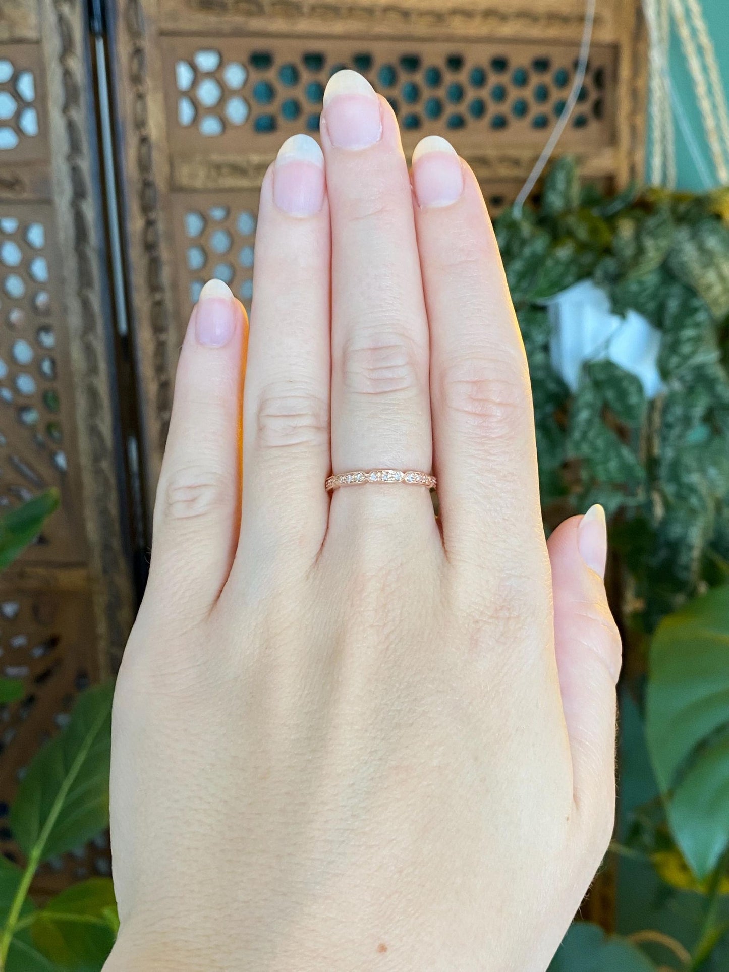 Vintage Solid 14k Rose Gold Diamonds Ring - Size 5.75