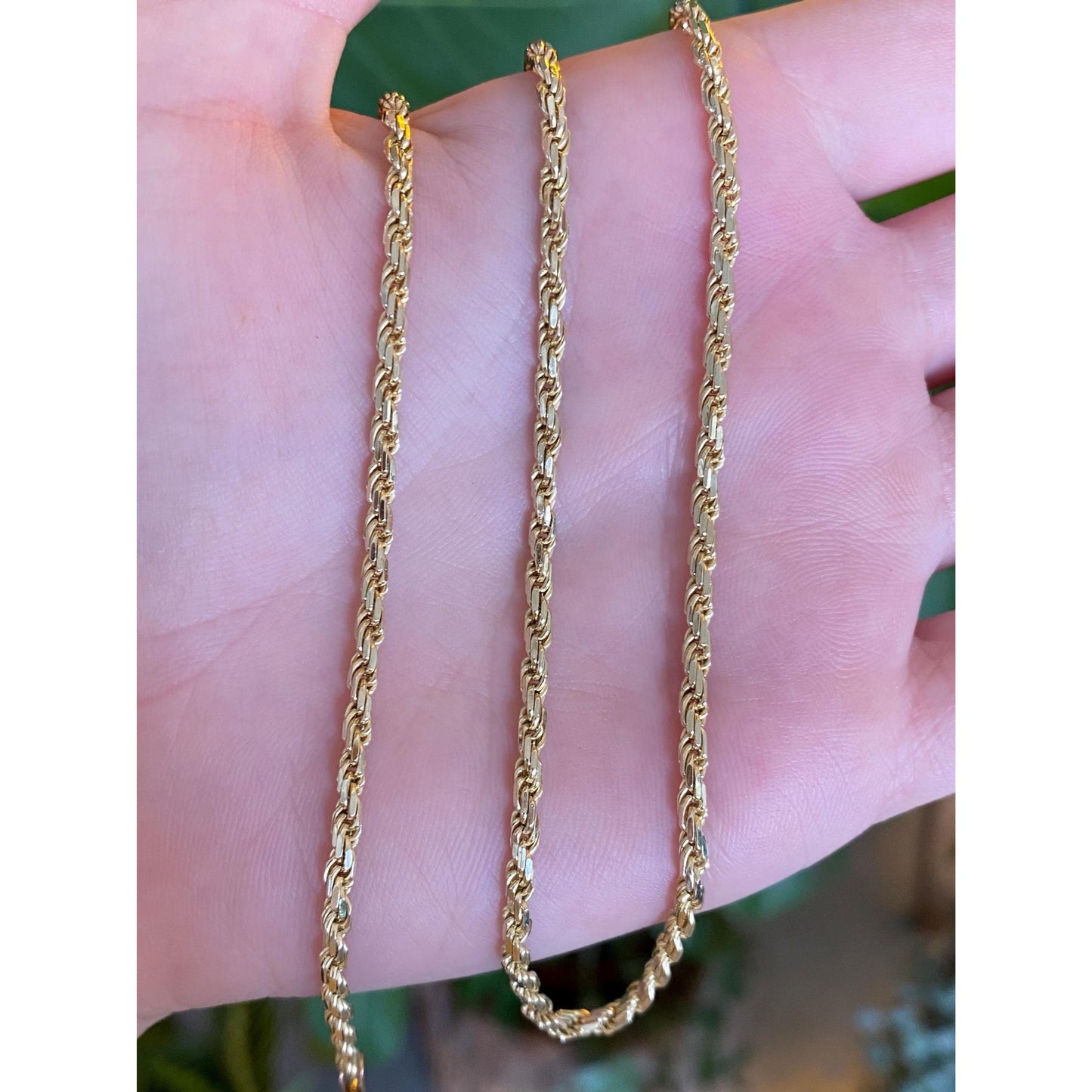 Vintage Solid 10k Yellow Gold Diamond Cut Rope Chain Necklace - 18.75 inches