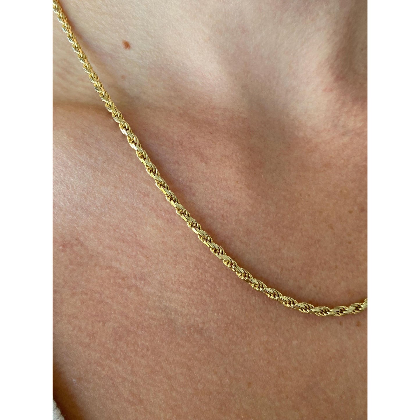Vintage Solid 10k Yellow Gold Diamond Cut Rope Chain Necklace - 18.75 inches