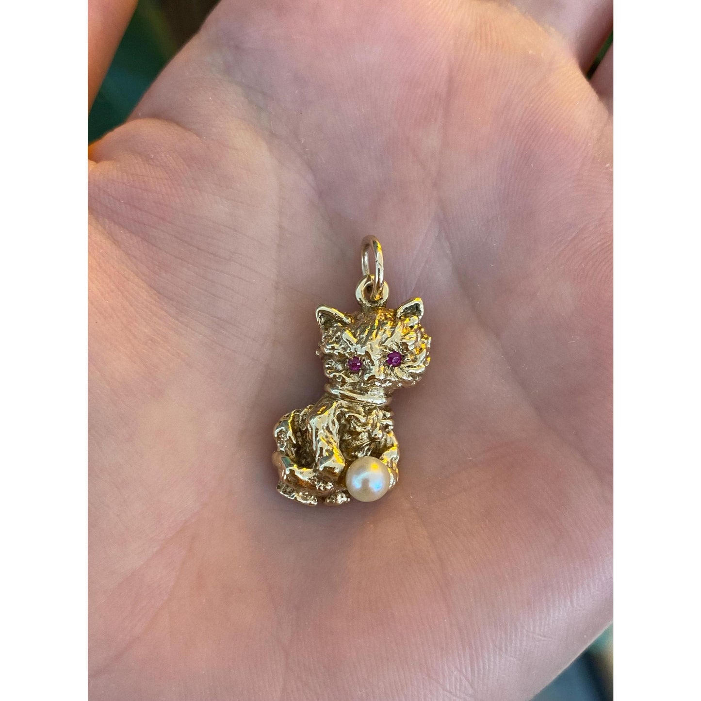 Vintage Solid 14k Yellow Gold Pearl Pink Spinel Playful Kitten Charm