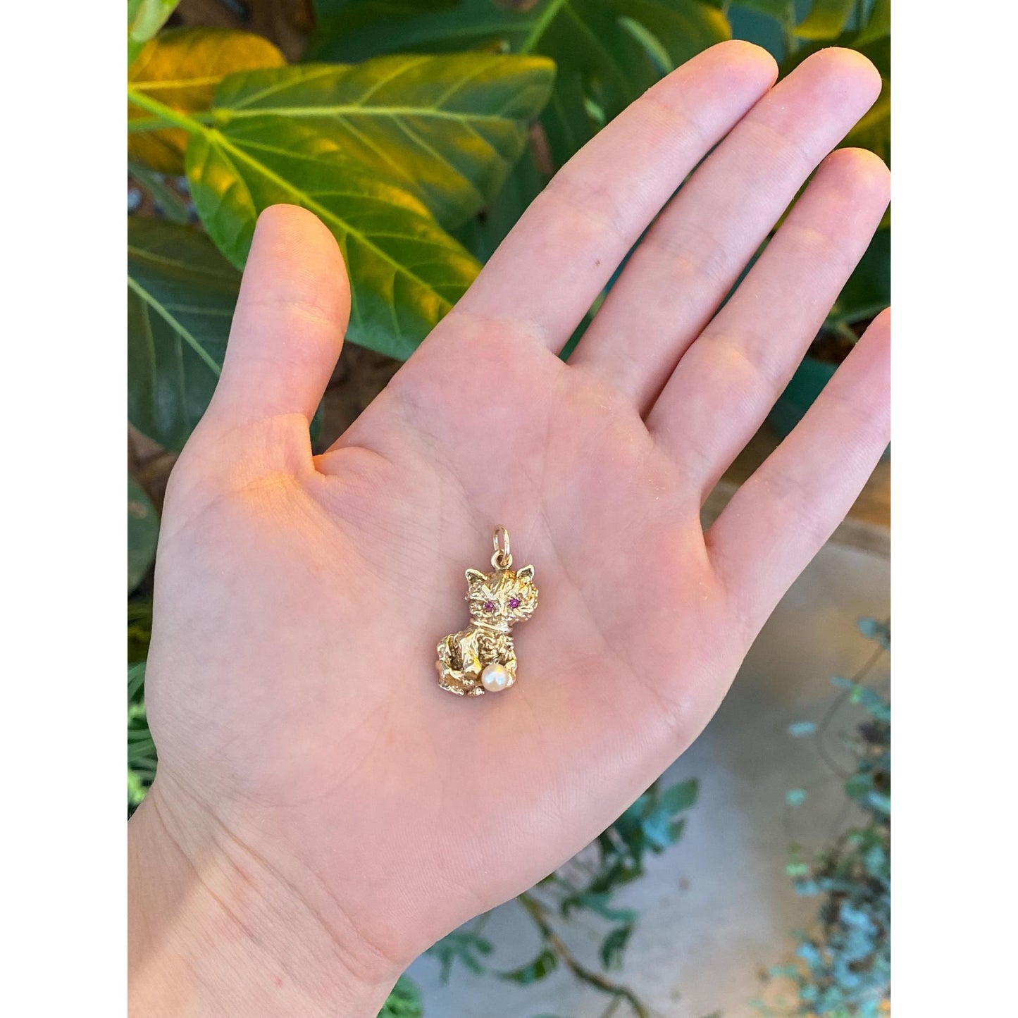 Vintage Solid 14k Yellow Gold Pearl Pink Spinel Playful Kitten Charm