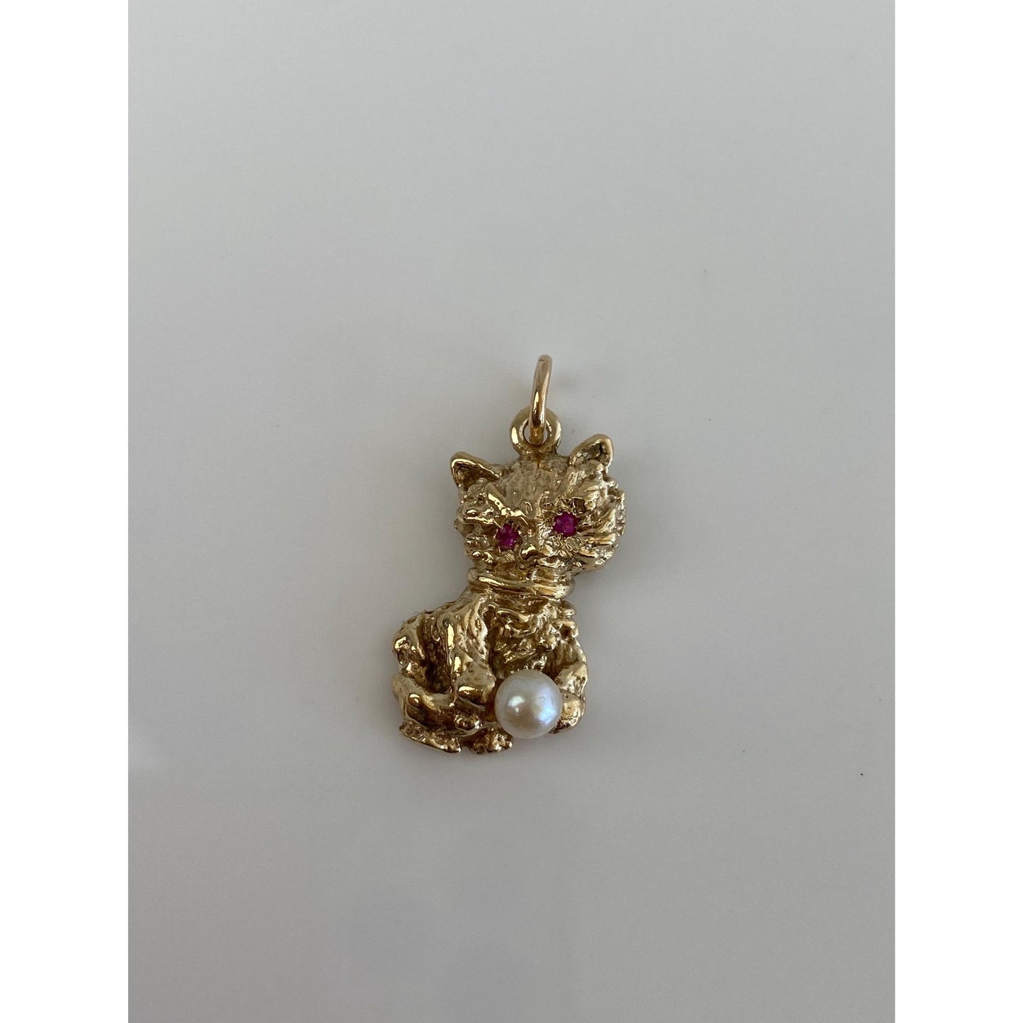 Vintage Solid 14k Yellow Gold Pearl Pink Spinel Playful Kitten Charm