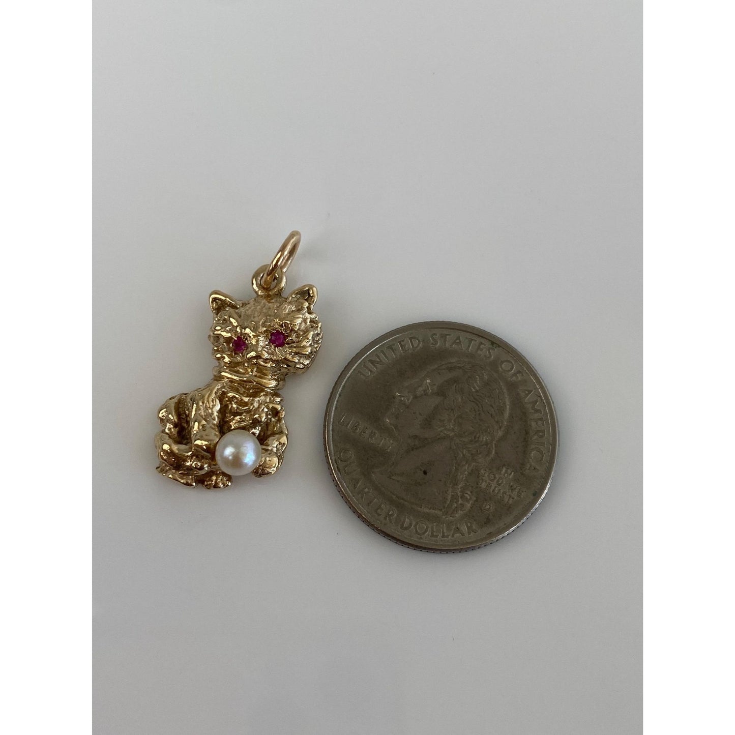 Vintage Solid 14k Yellow Gold Pearl Pink Spinel Playful Kitten Charm