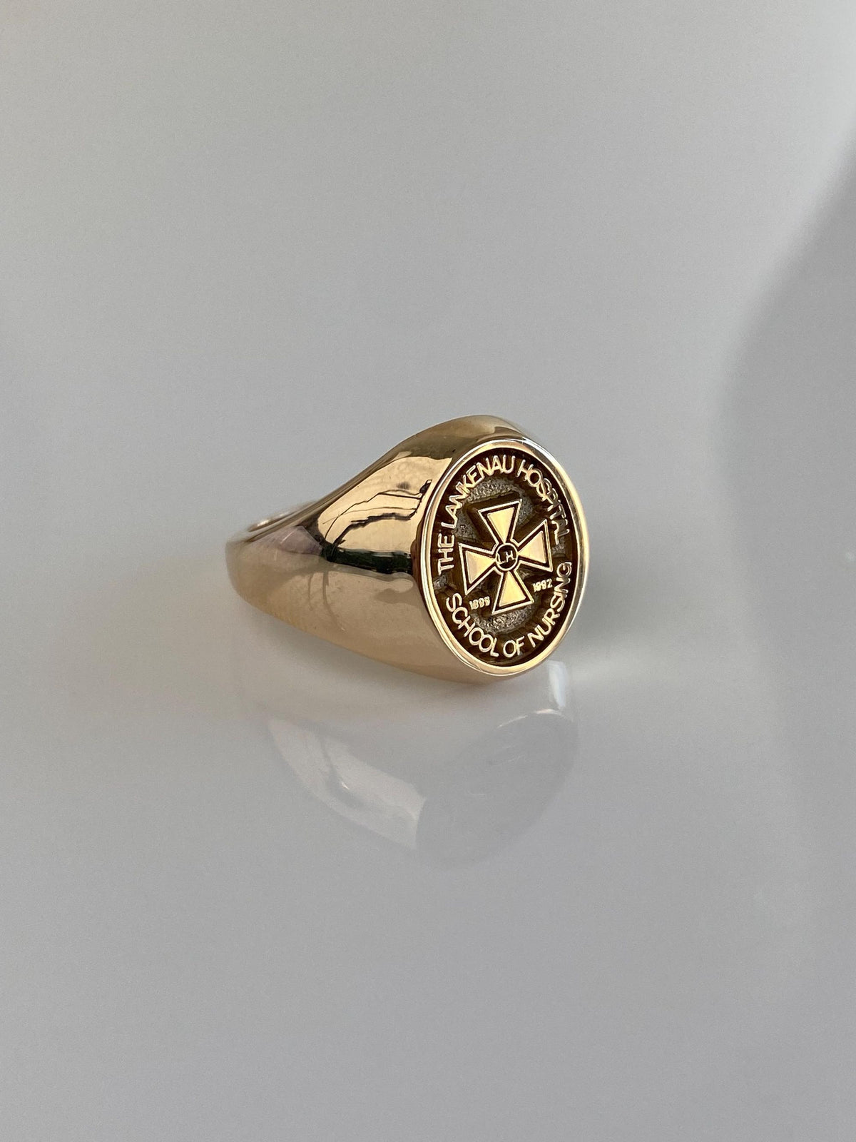 Vintage Solid 14k Yellow Gold The Lankenau Hospital School of Nursing Signet Ring - Size 5