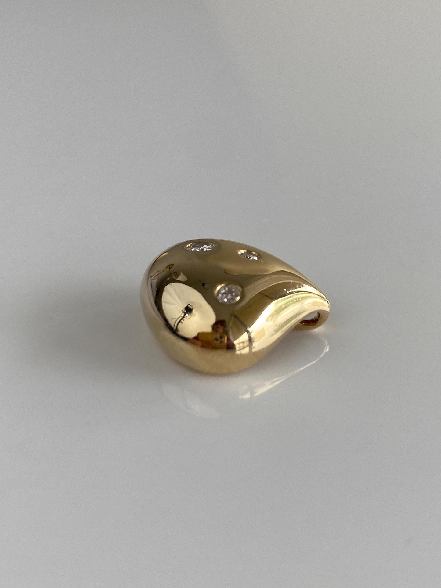 Vintage Solid 14k Yellow Gold Diamond Dotted Teardrop Charm