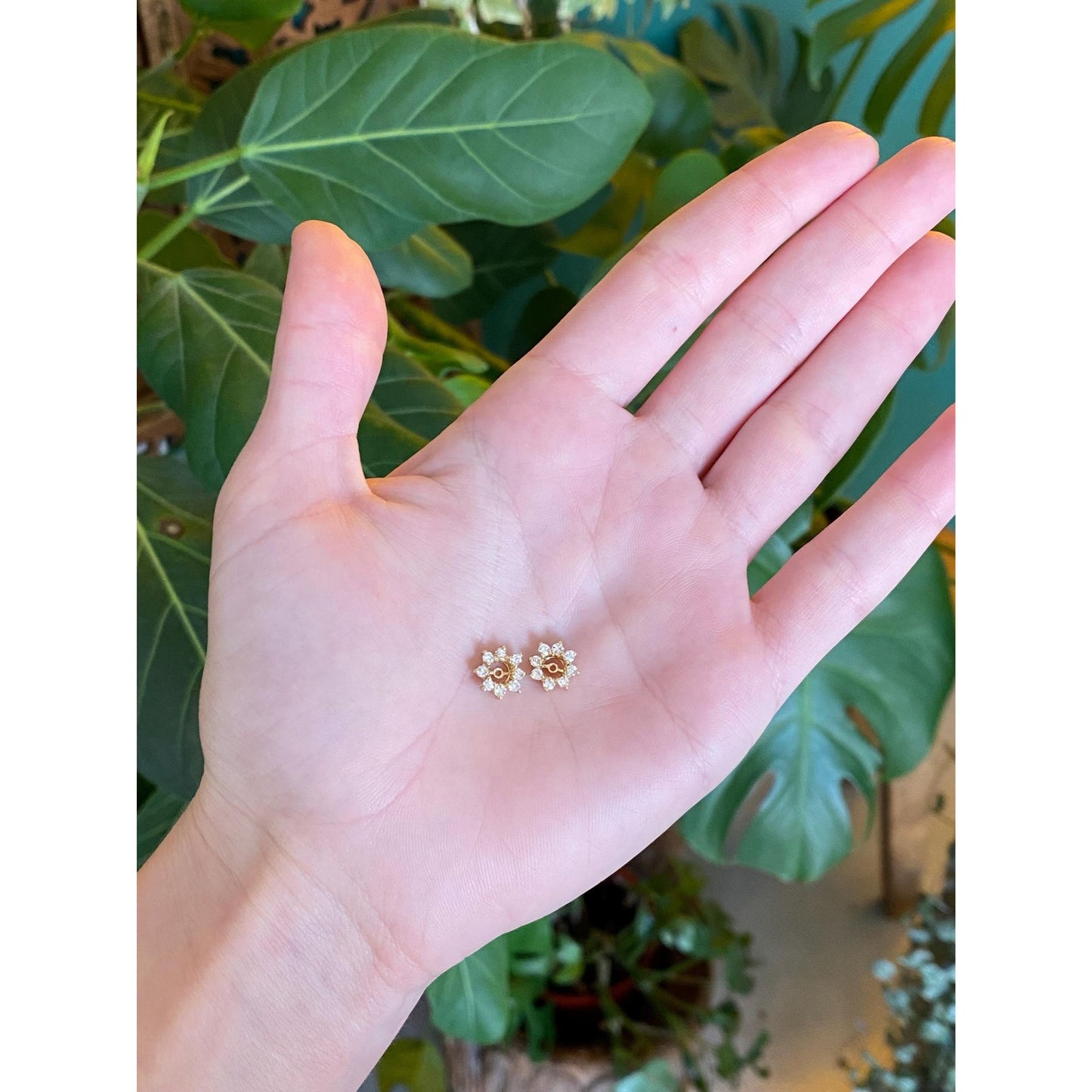 Vintage Solid 14k Yellow Gold Diamond Flower Earring Jackets