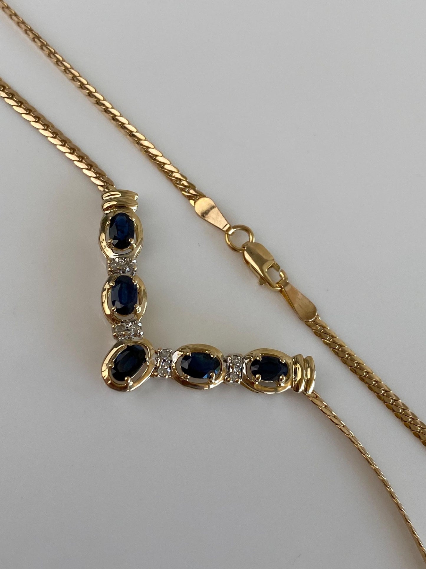 Vintage Solid 14k Yellow Gold Diamond Blue Sapphire Chevron Flat Curb Chain Necklace - 17.5 inches