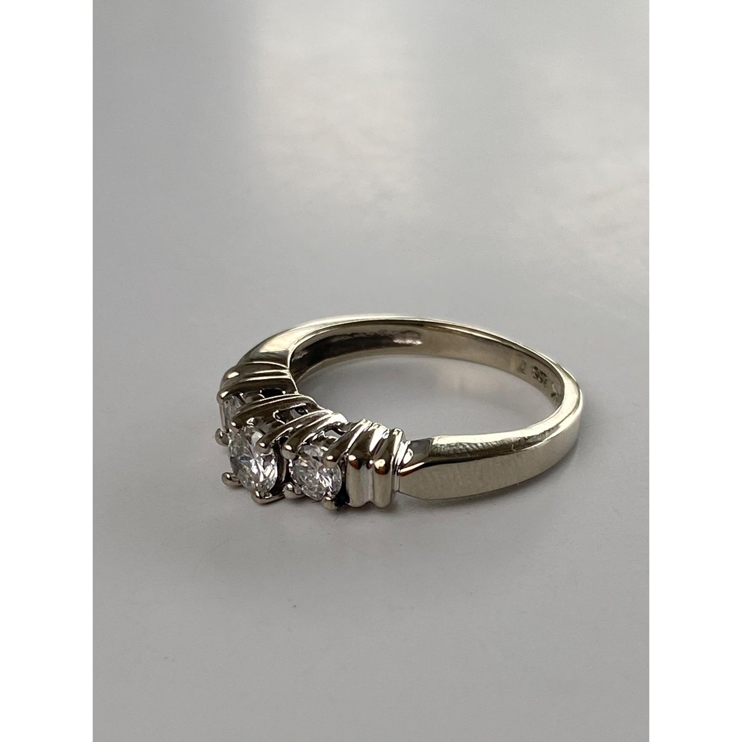 Vintage Solid 14k White Gold Diamond Ring - Size 5
