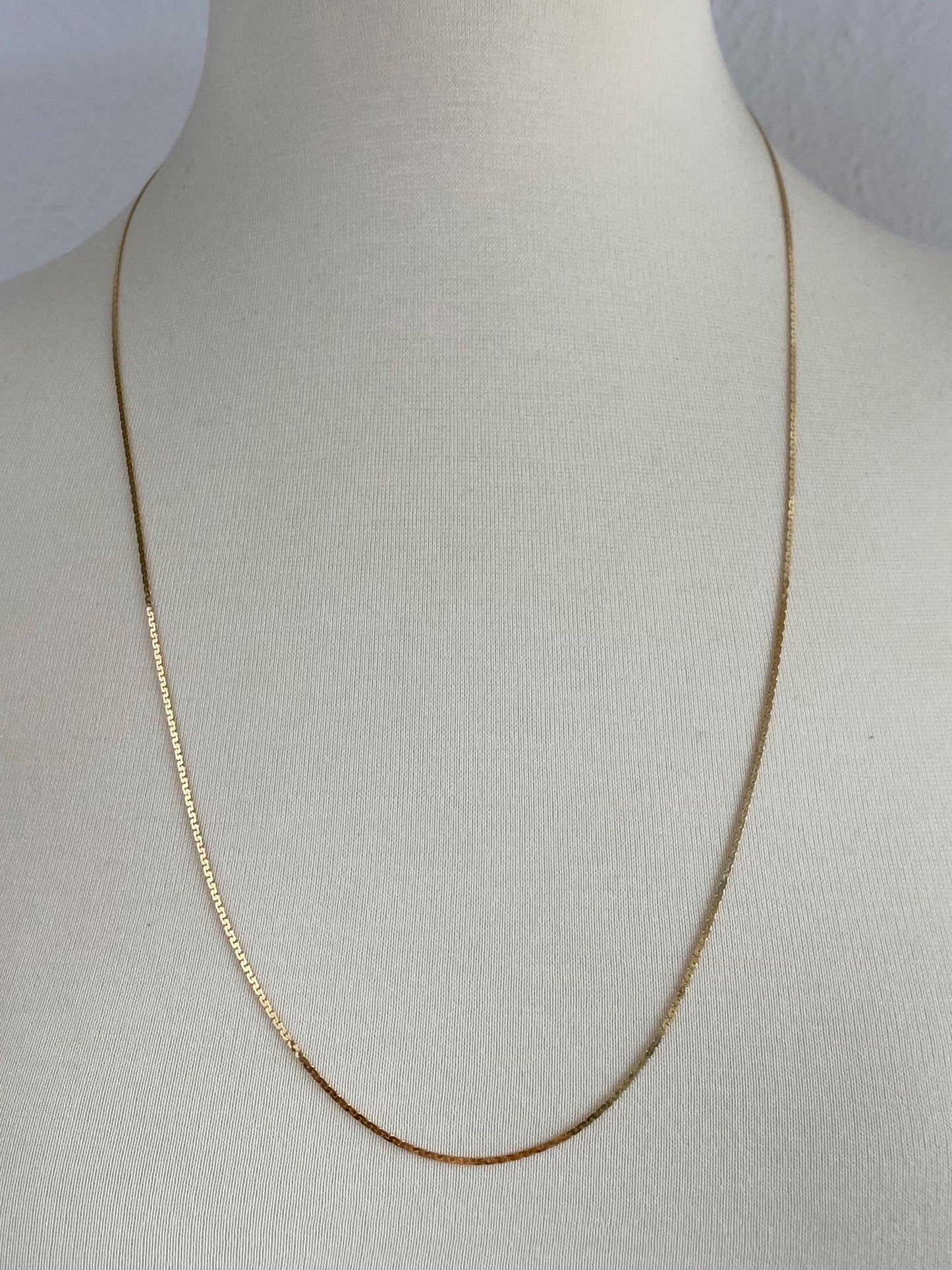 Vintage Solid 14k Yellow Gold Long Flat C Link Chain Necklace - 27.5 inches