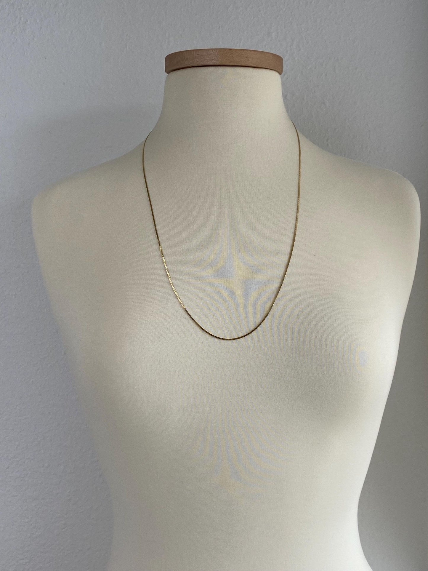 Vintage Solid 14k Yellow Gold Long Flat C Link Chain Necklace - 27.5 inches
