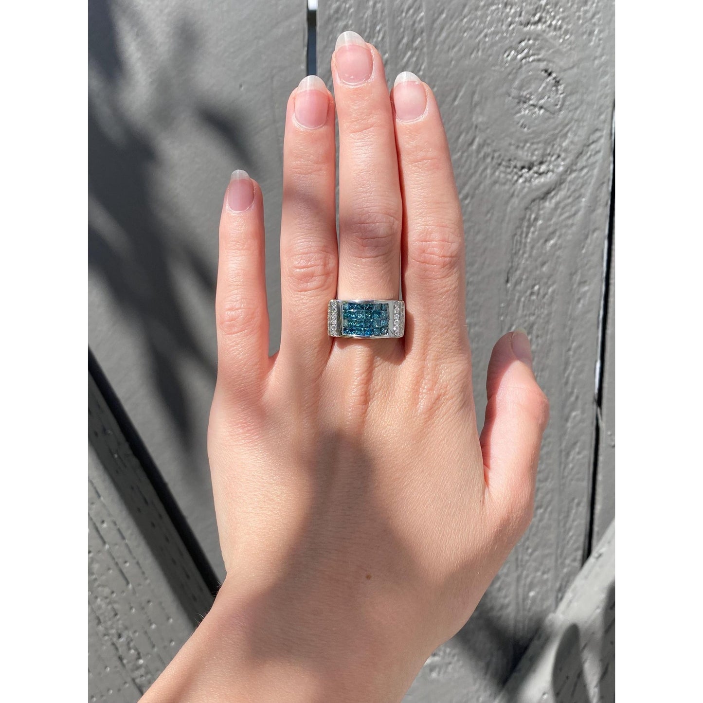 Vintage Solid 14k White Gold Blue & Clear Diamond Ring - Size 7