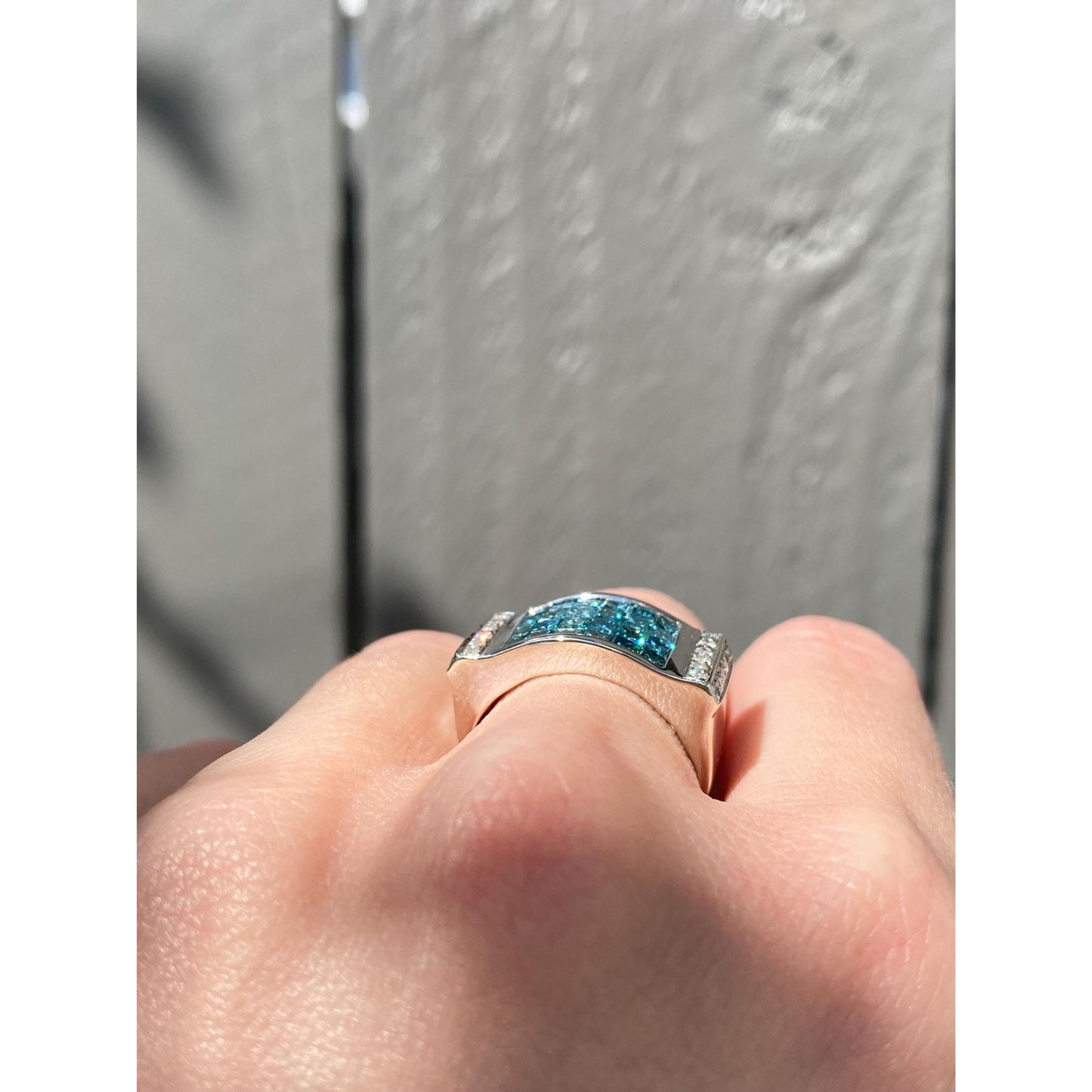 Vintage Solid 14k White Gold Blue & Clear Diamond Ring - Size 7