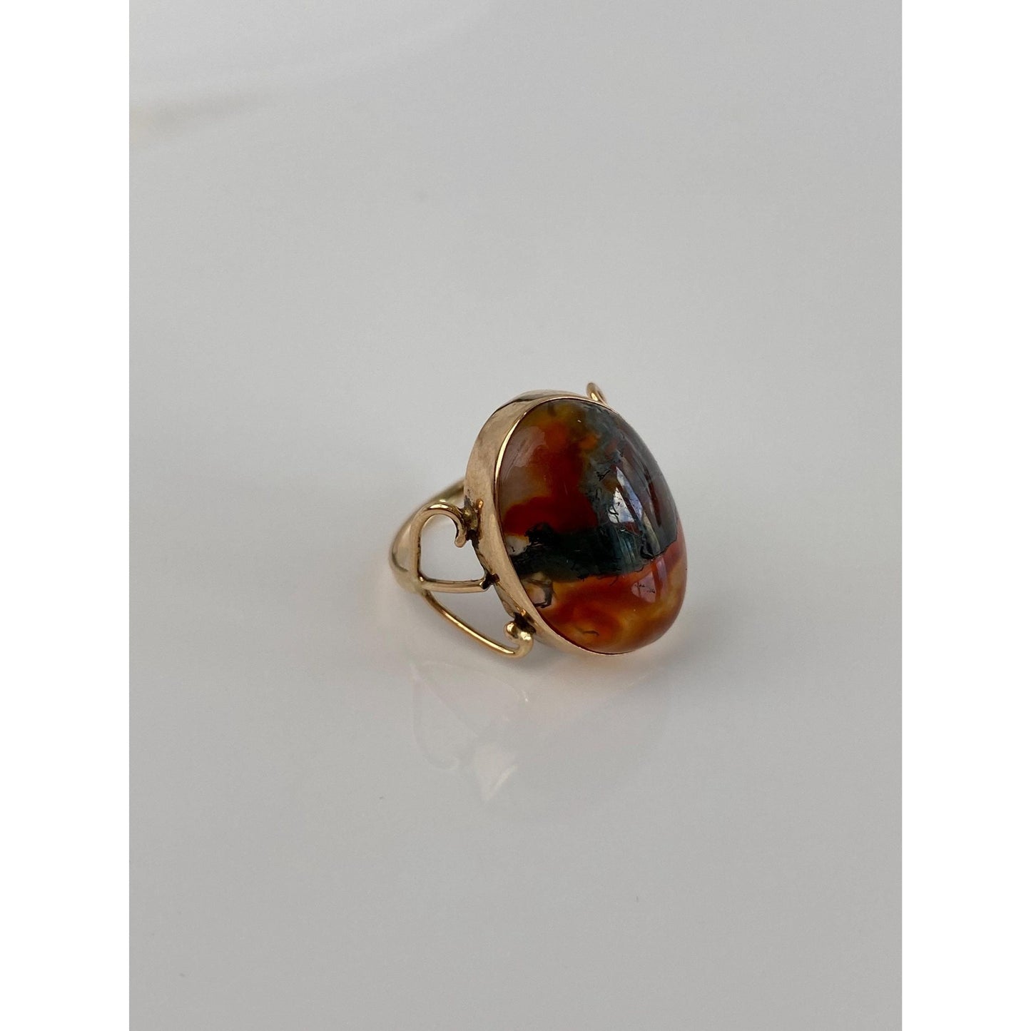Vintage Solid 14k Yellow Gold Agate Ring - Size 4.25