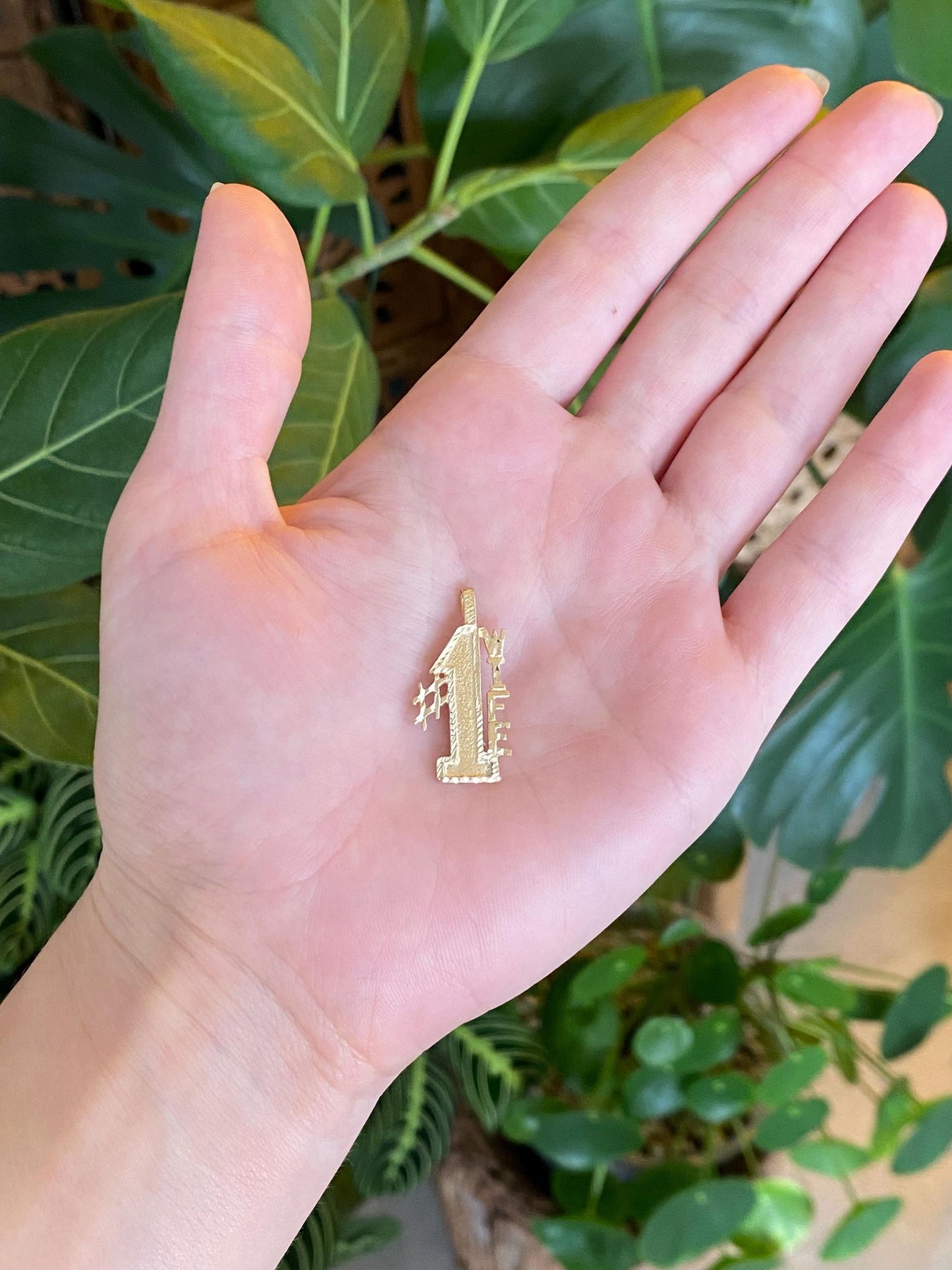 Vintage Solid 14k Yellow Gold #1 Wife Charm