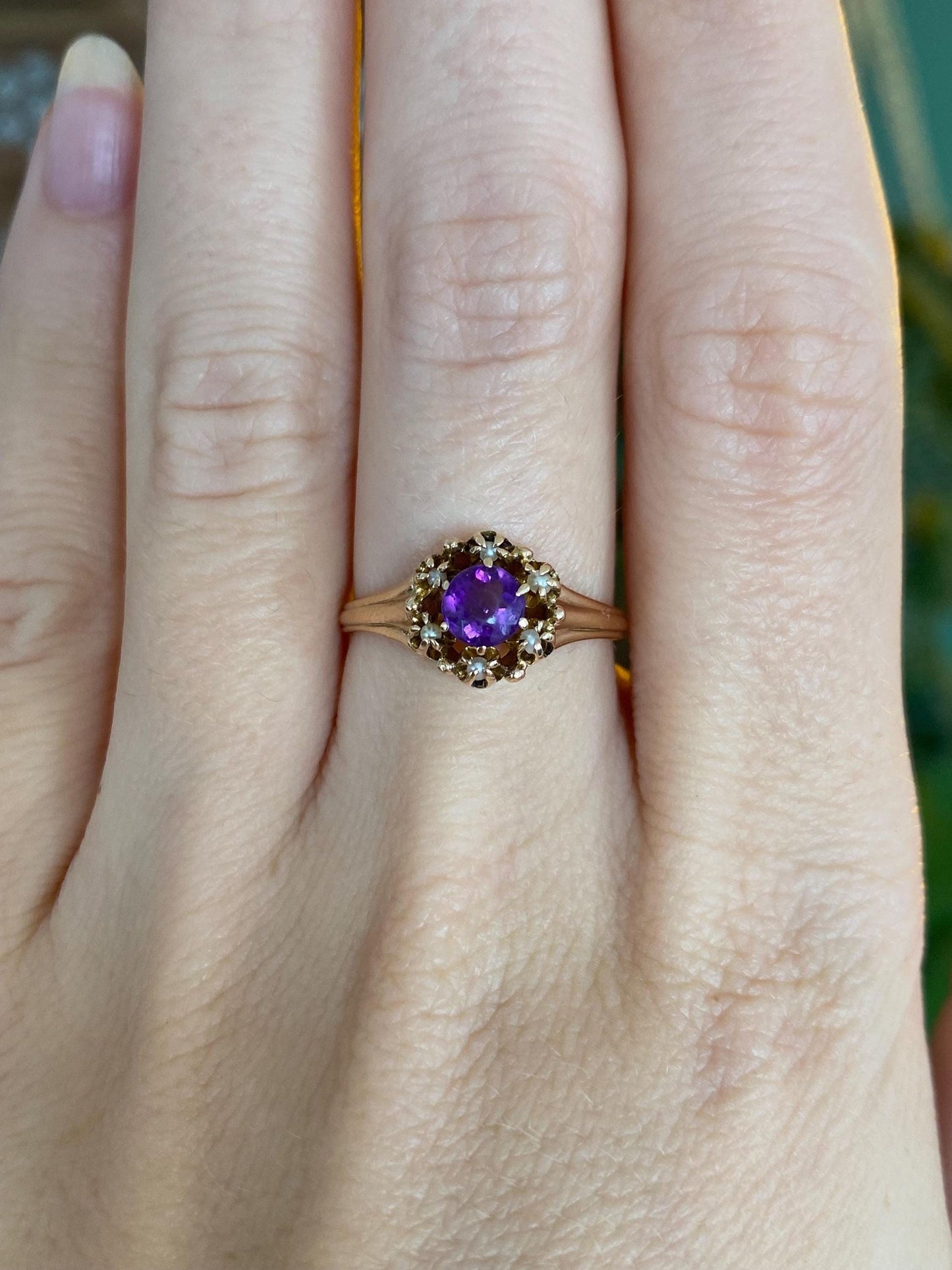 Solid 10k Yellow Gold Amethyst Seed Pearl Ring - Size 6.75