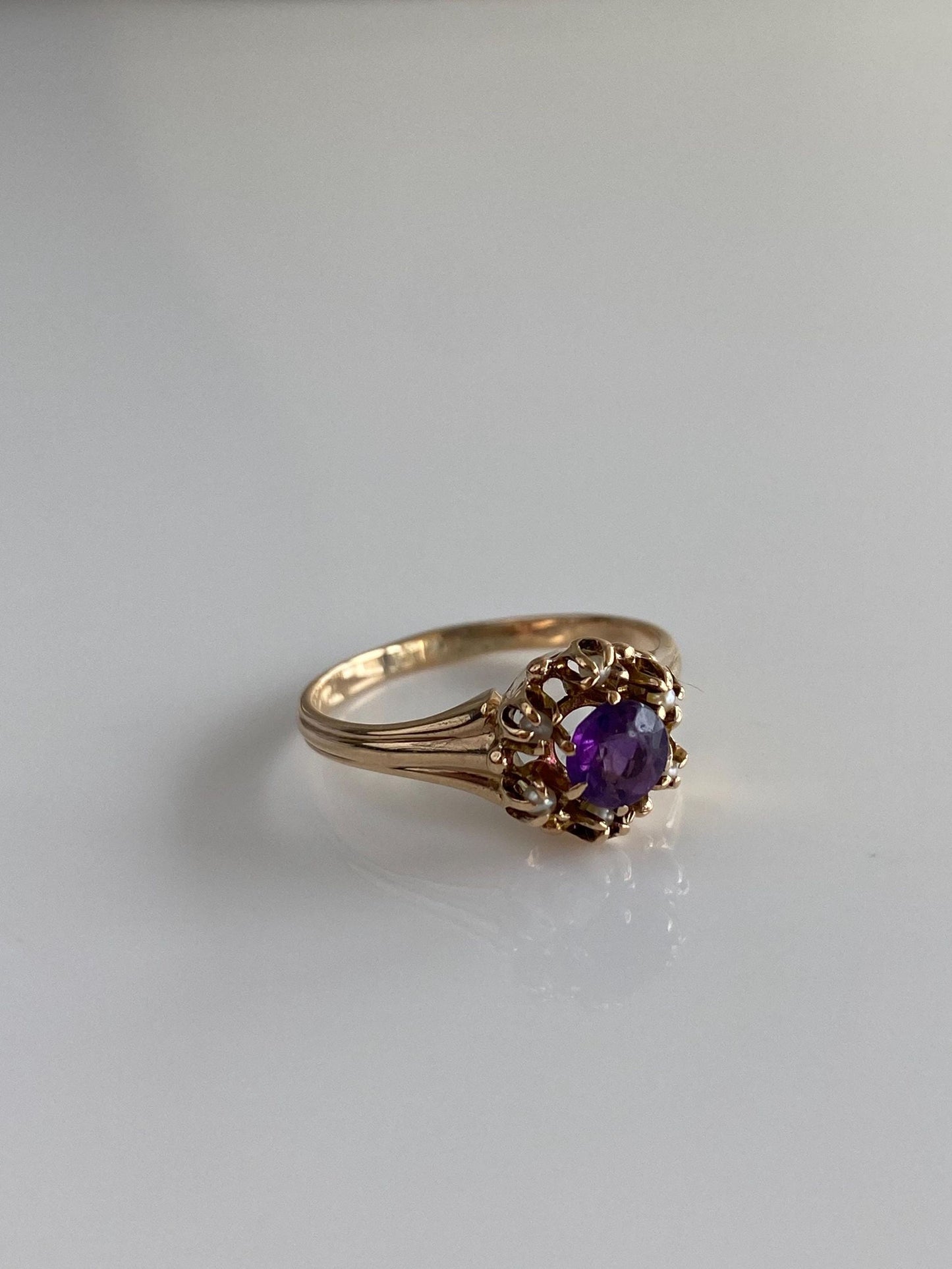 Solid 10k Yellow Gold Amethyst Seed Pearl Ring - Size 6.75