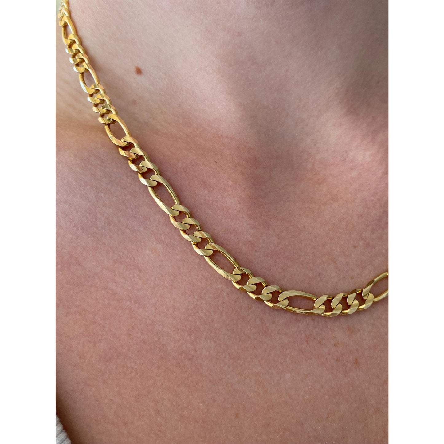 Vintage Solid 14k Yellow Gold Figaro Chain Necklace - 18.25 inches