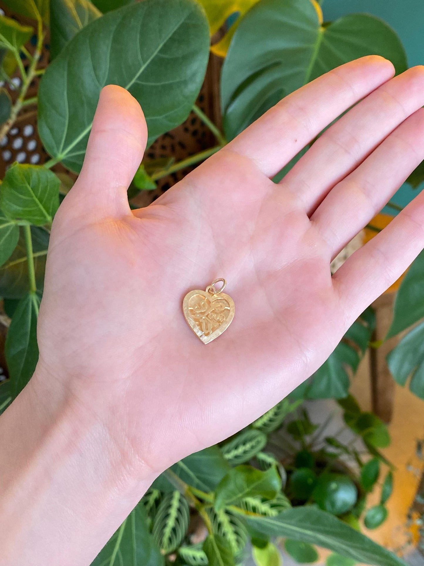 Vintage Solid 14k Yellow Gold 'I Love You' Crosshatch Heart Charm