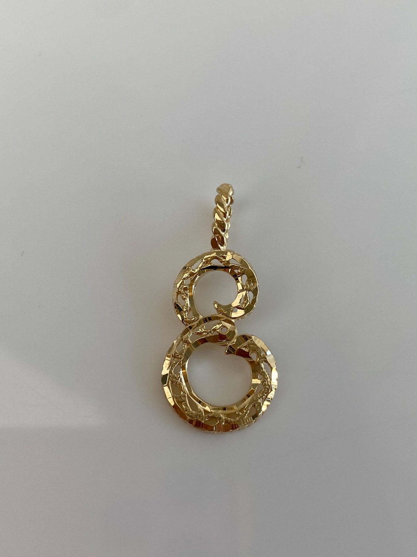 Vintage Solid 14k Yellow Gold Open Work Initial 'E' Charm