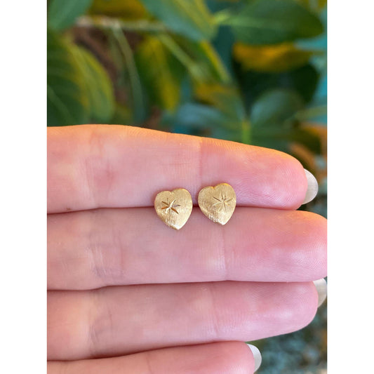 Vintage Solid 14k Yellow Gold Diamond Cut Satin Heart Stud Earrings
