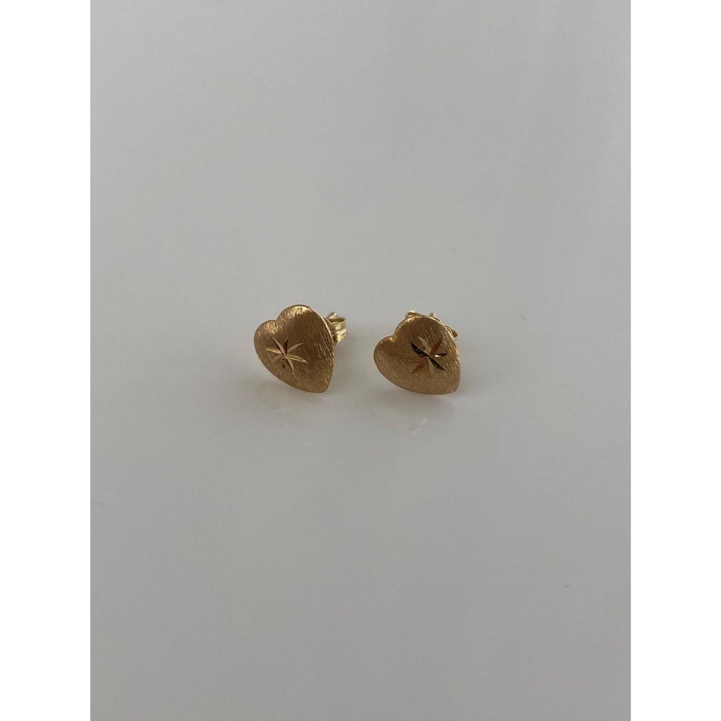 Vintage Solid 14k Yellow Gold Diamond Cut Satin Heart Stud Earrings