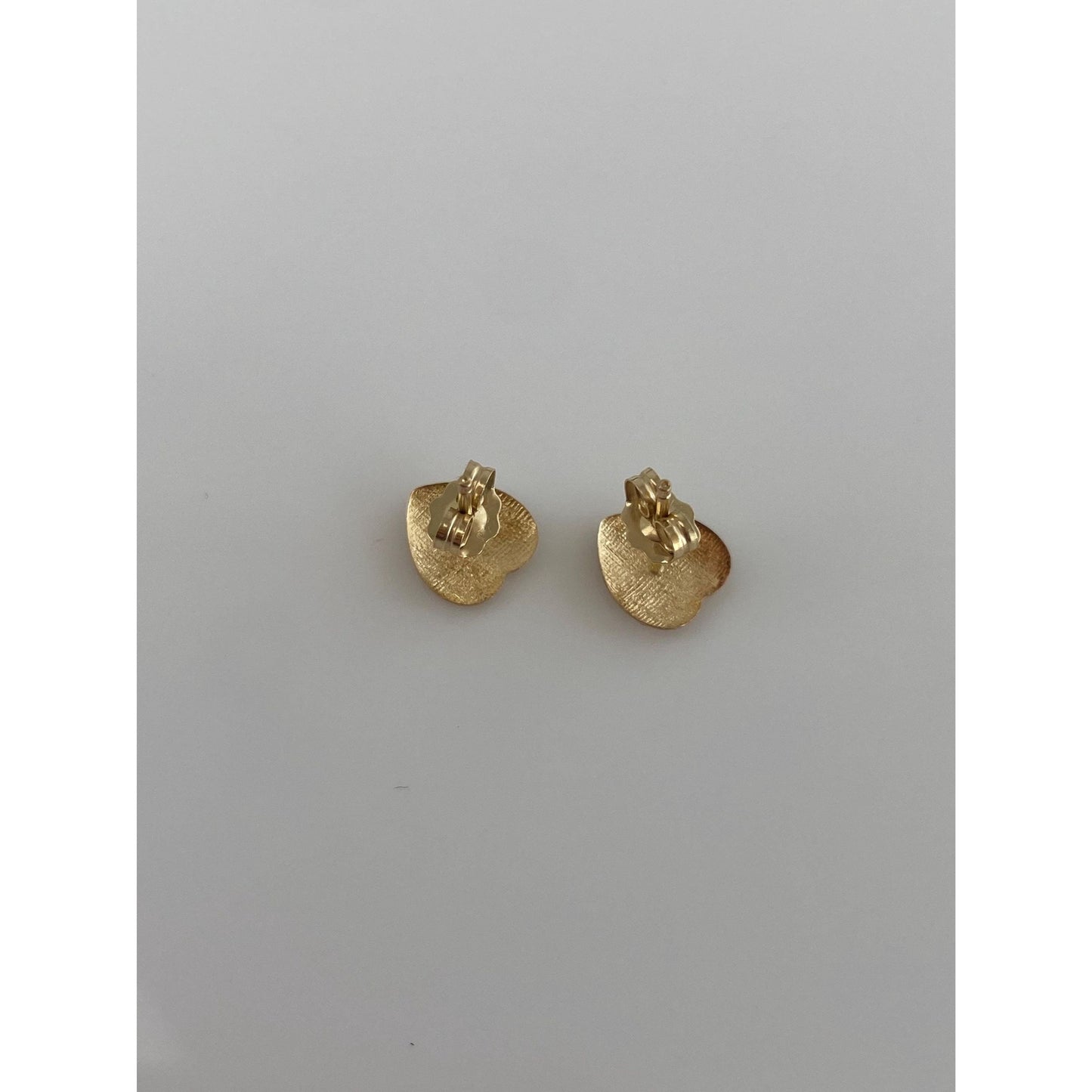 Vintage Solid 14k Yellow Gold Diamond Cut Satin Heart Stud Earrings