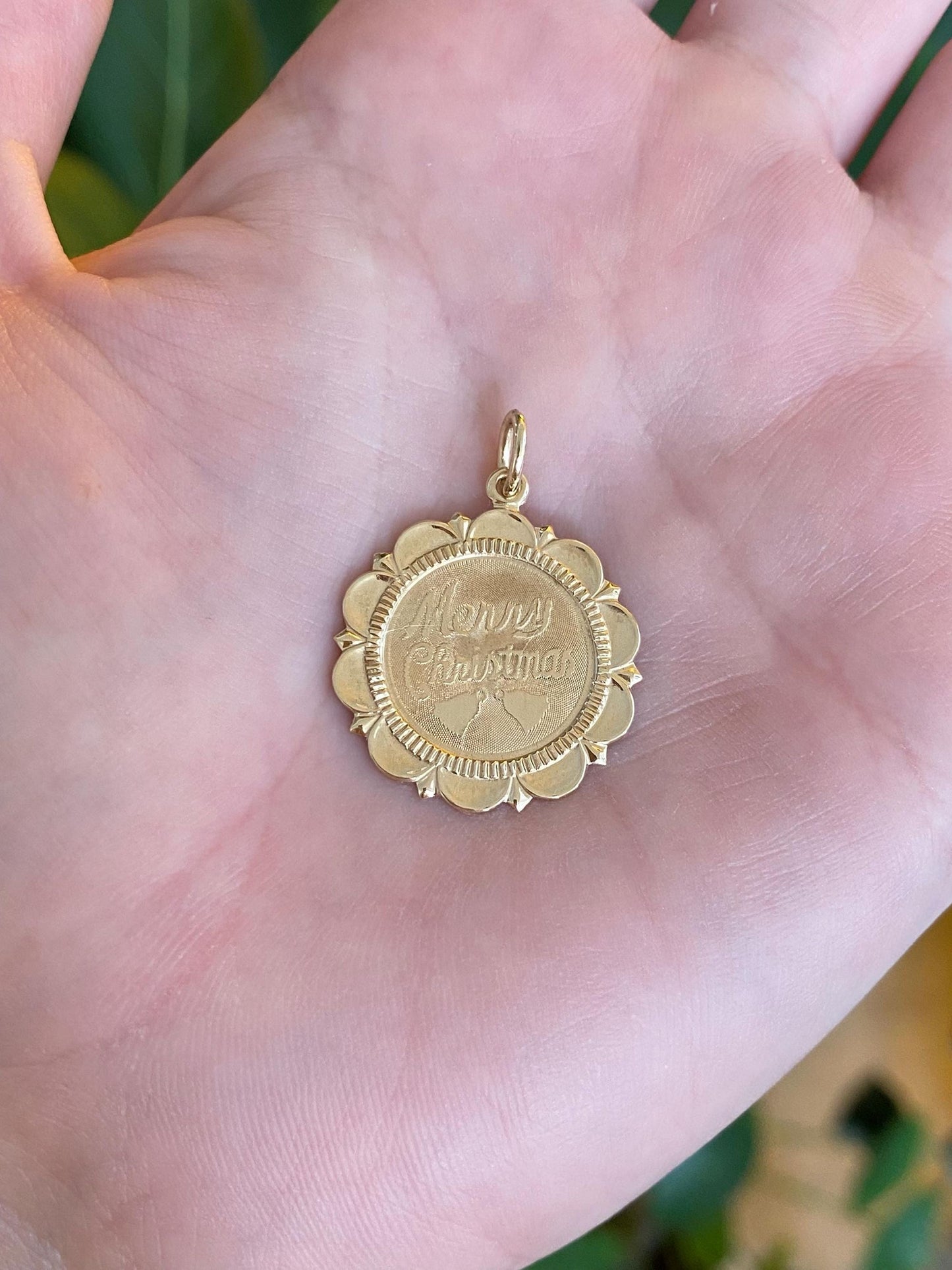 Vintage Solid 14k Yellow Gold Merry Christmas Charm
