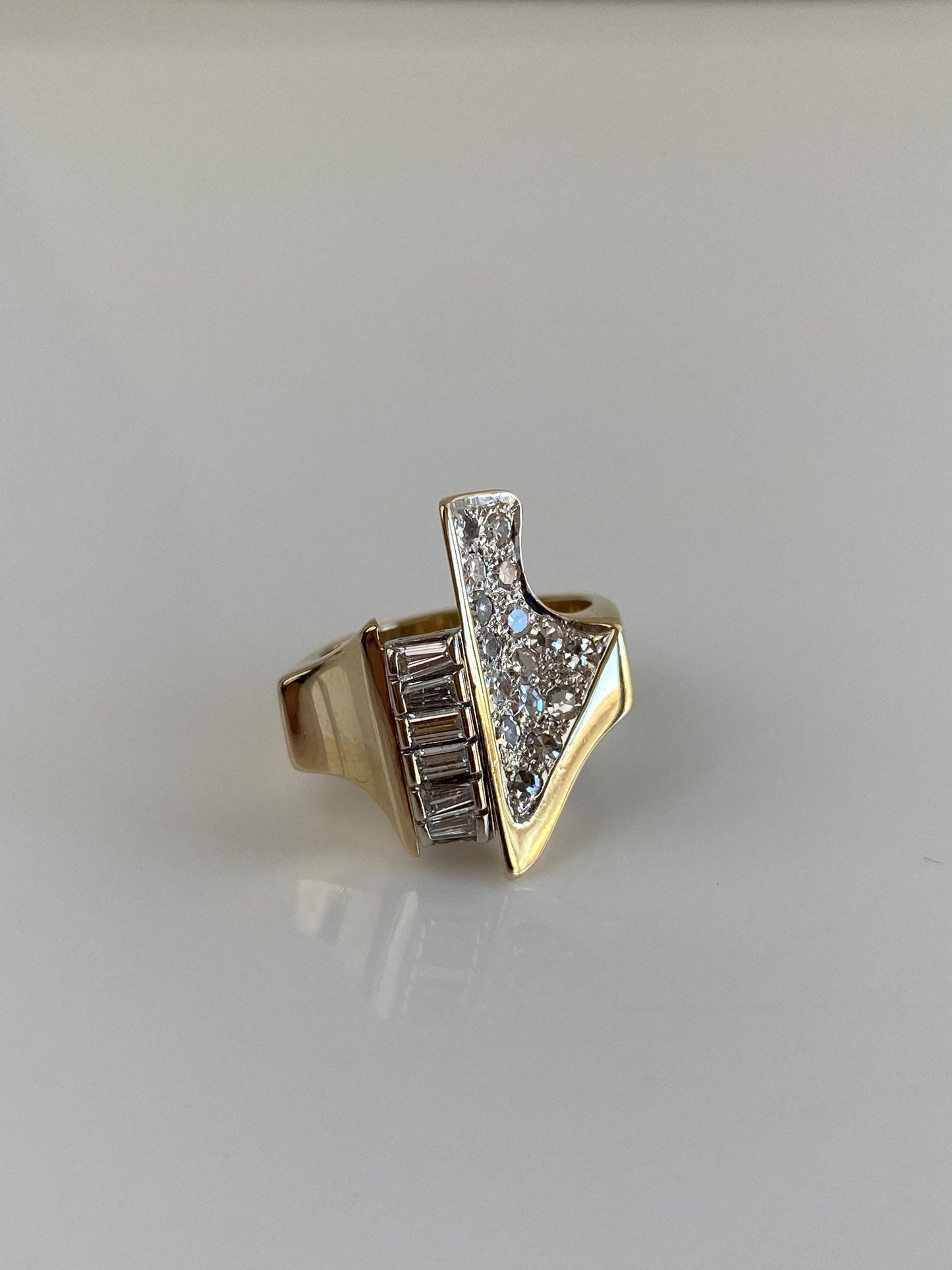 Vintage Solid 14k Yellow and White Gold Baguette & Round Diamond Ring Band - Size 5
