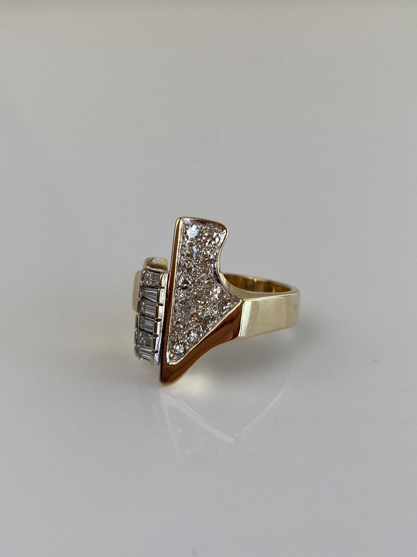 Vintage Solid 14k Yellow and White Gold Baguette & Round Diamond Ring Band - Size 5