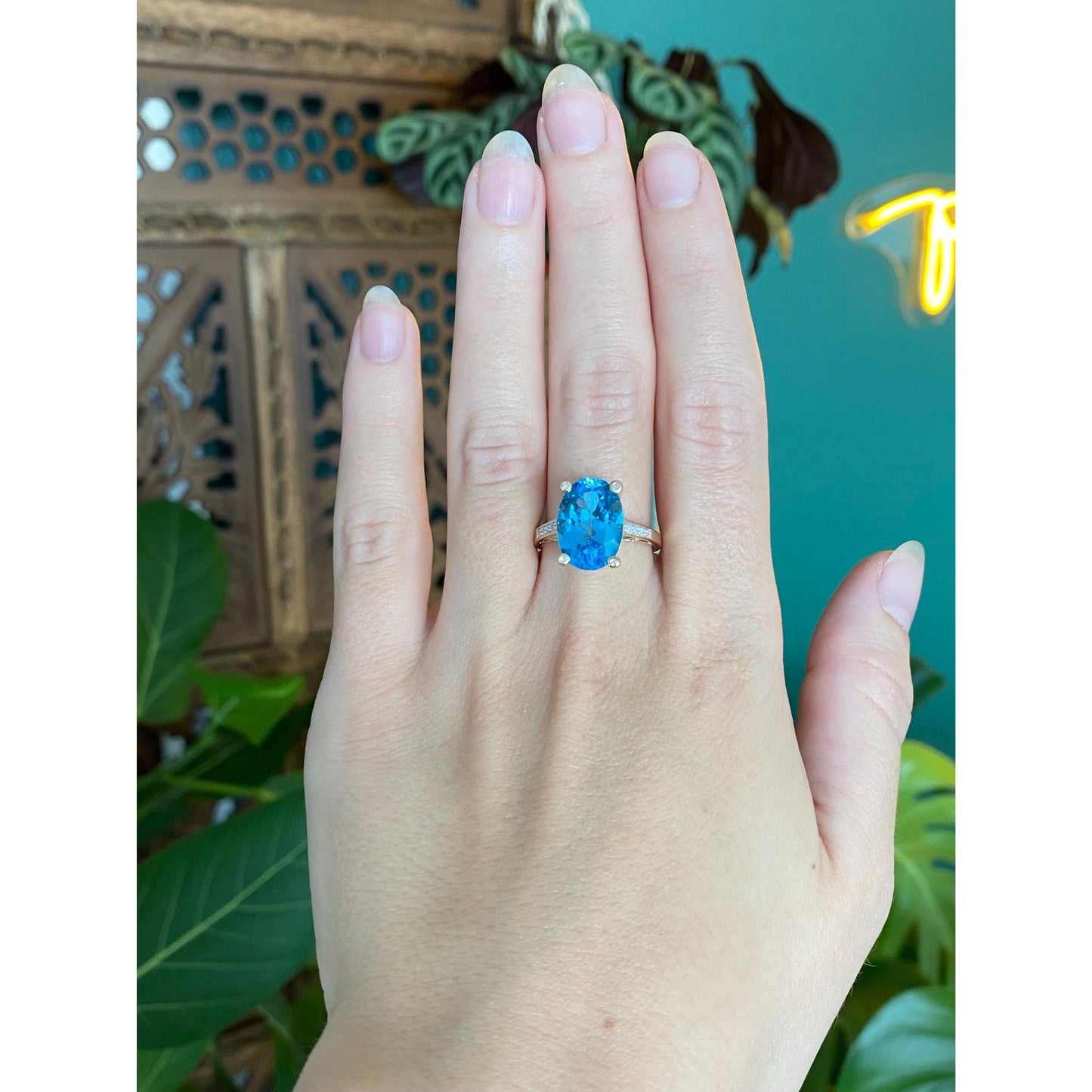 Vintage Solid 14k Yellow Gold Diamond Topaz Ring - Size 8.75