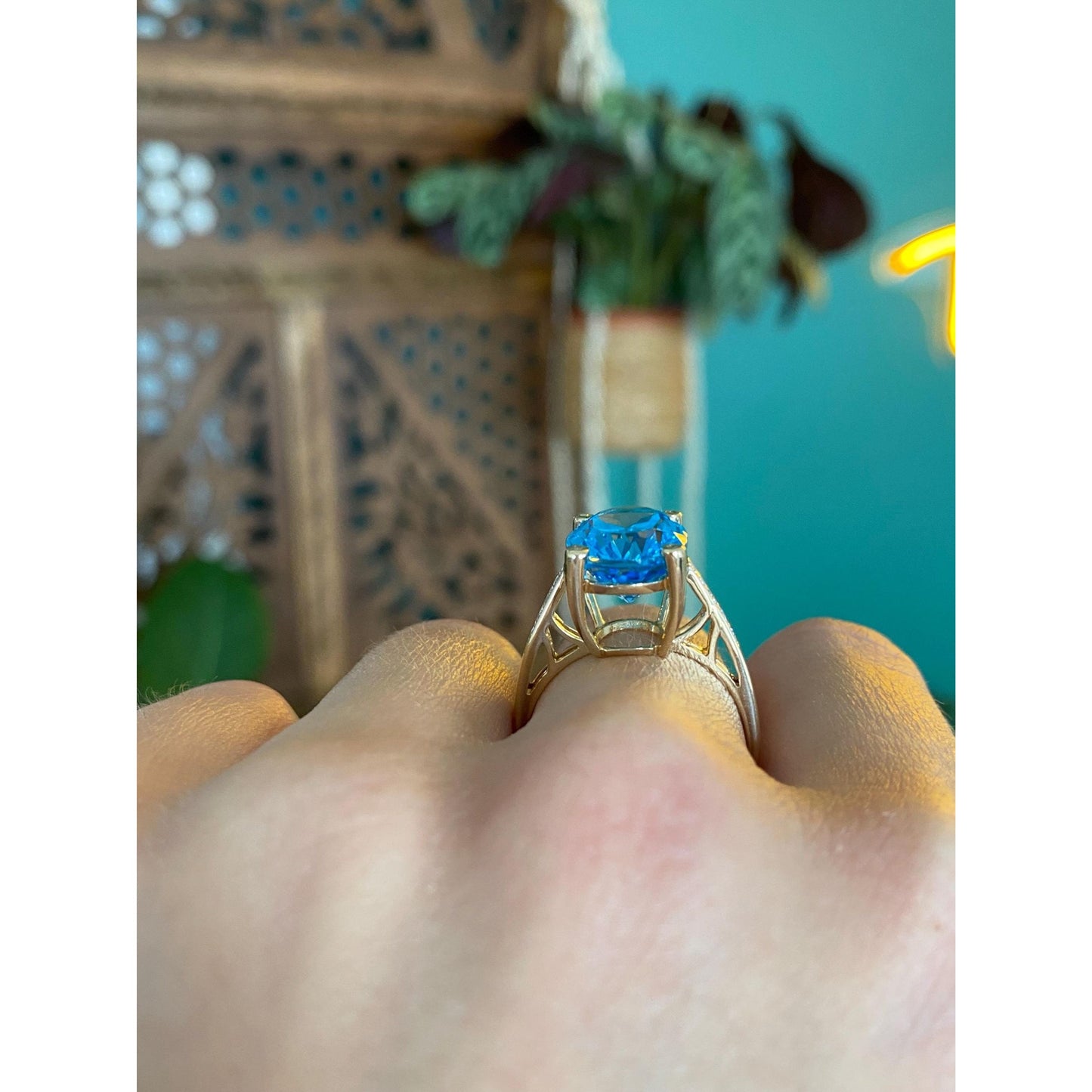 Vintage Solid 14k Yellow Gold Diamond Topaz Ring - Size 8.75