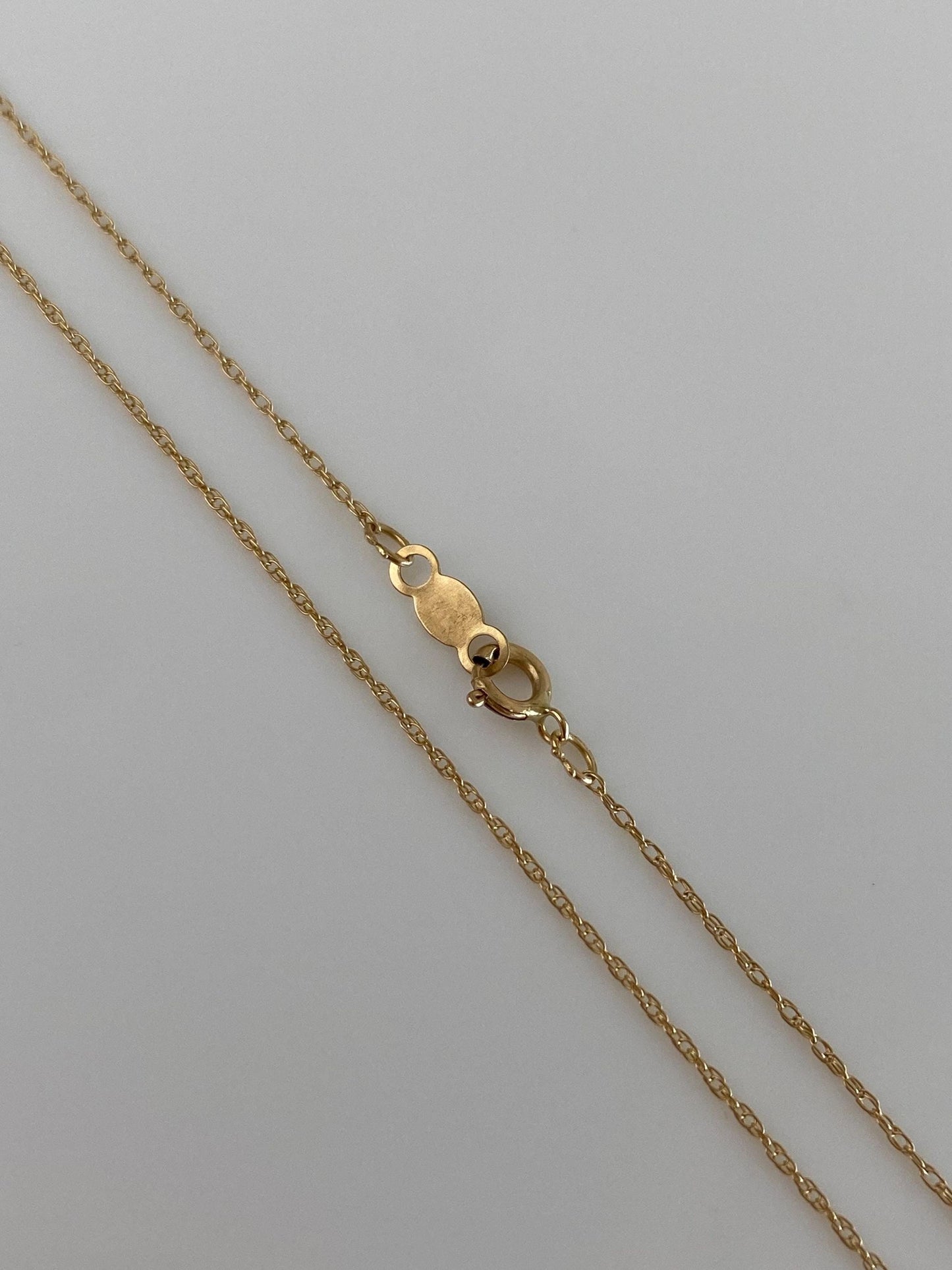 Vintage Solid 14k Yellow Gold Dainty Chain Necklace - 18 inches