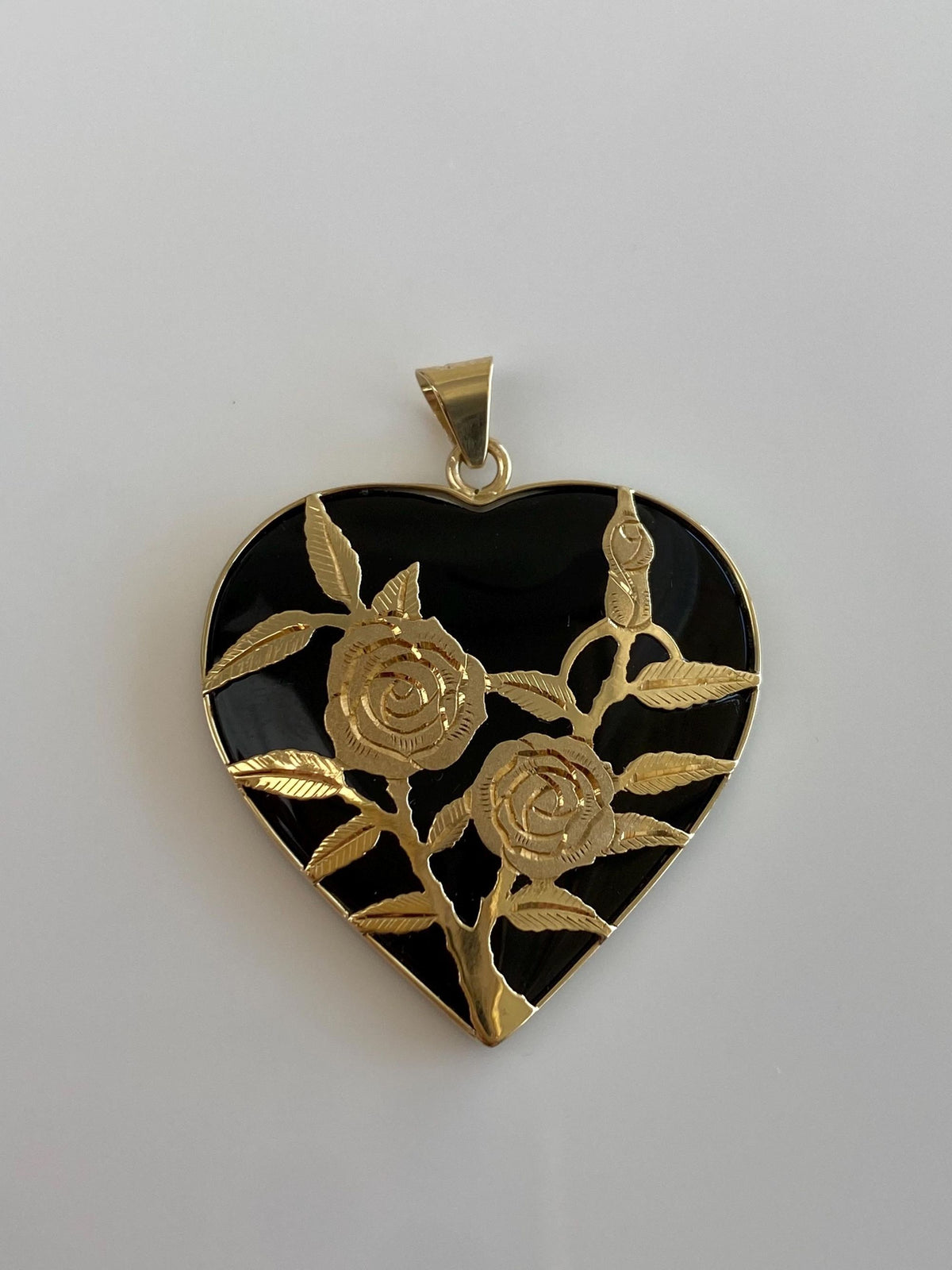 Vintage Solid 14k Yellow Gold Black Onyx Heart Floral Overlay Charm