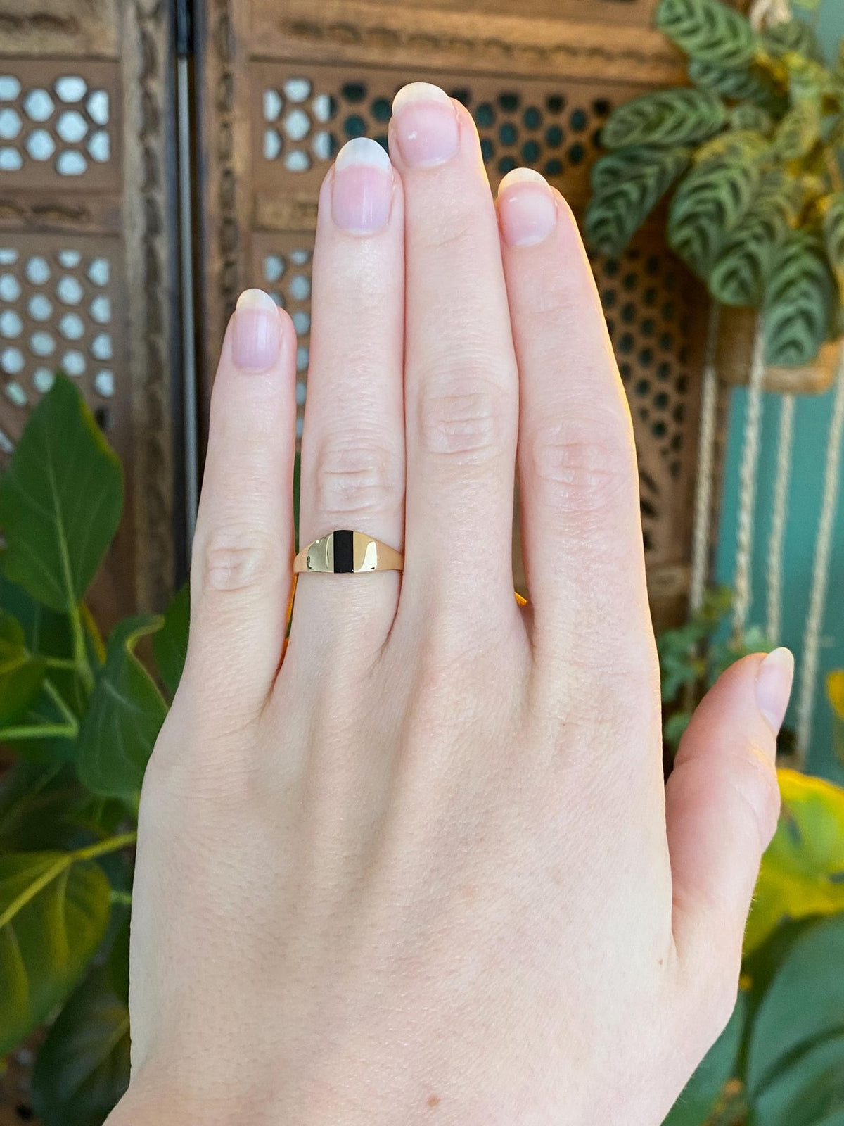 Vintage Solid 14k Black Onyx Inlay Ring - Size 4.75