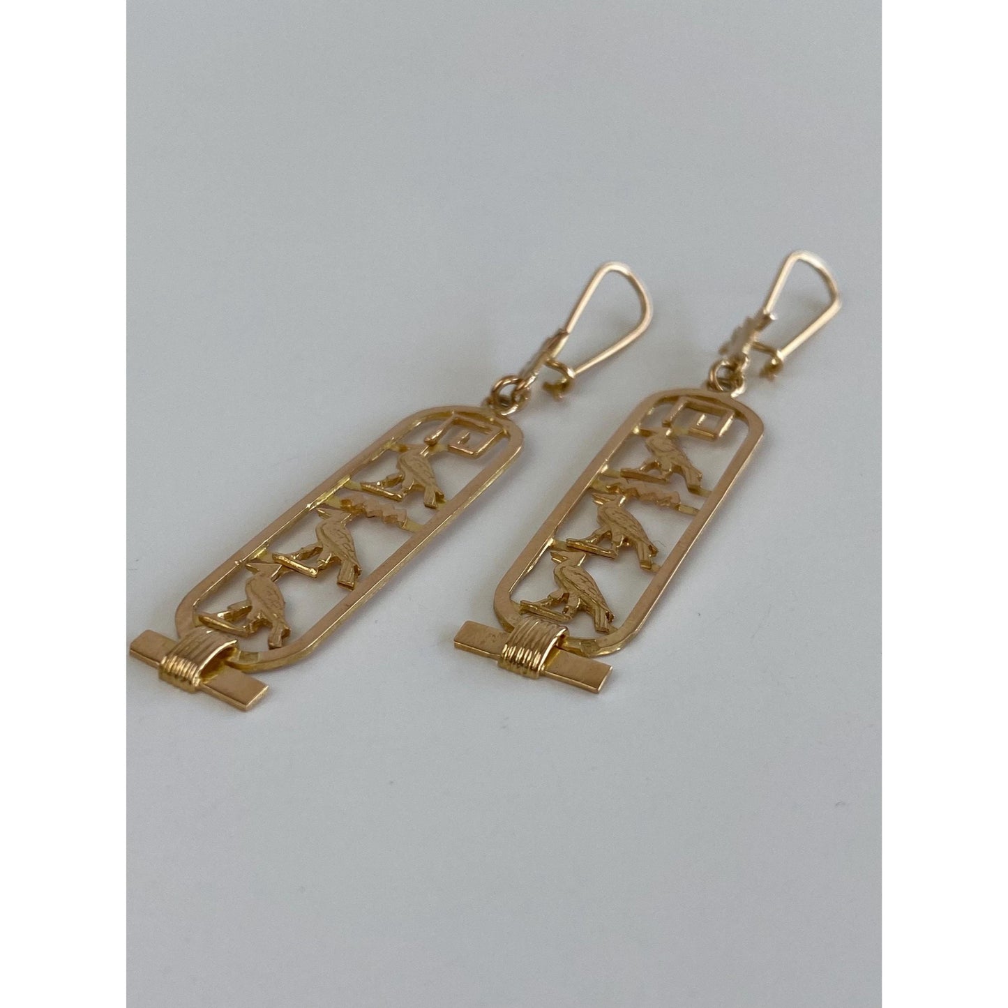 Vintage Solid 18k Yellow Gold Egyptian Dangle Earrings