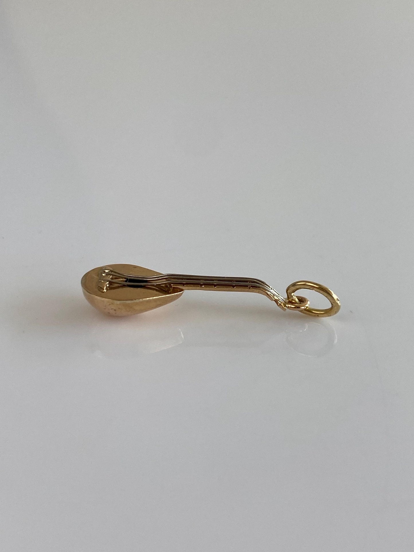 Vintage 18k Yellow Gold Guitar Charm