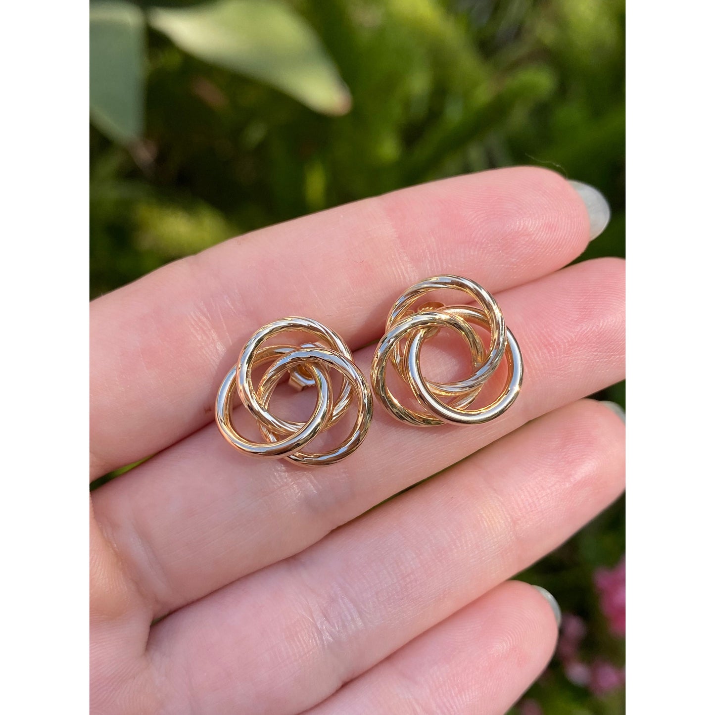 Vintage 14k Yellow Gold Knot Stud Earrings