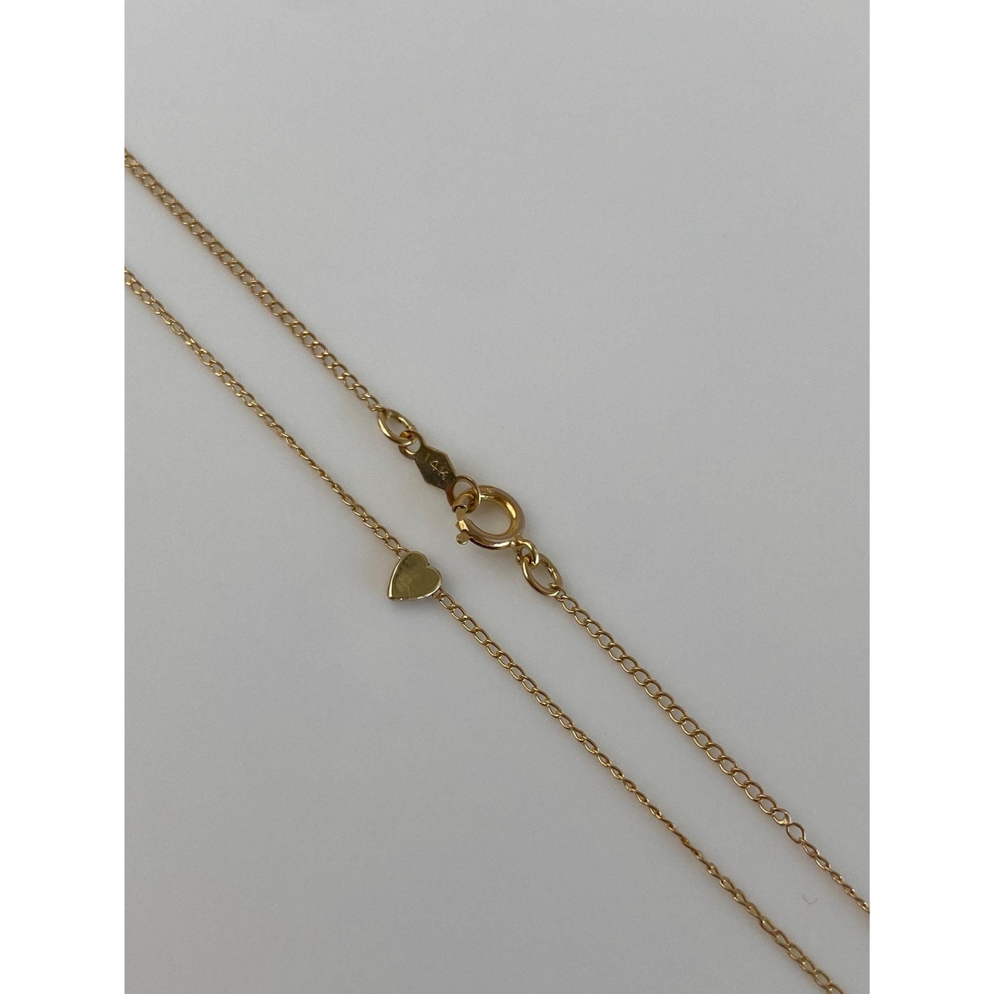 Vintage Solid 14k Yellow Gold Tiny Heart Dainty Curb Chain Necklace - 18 inches