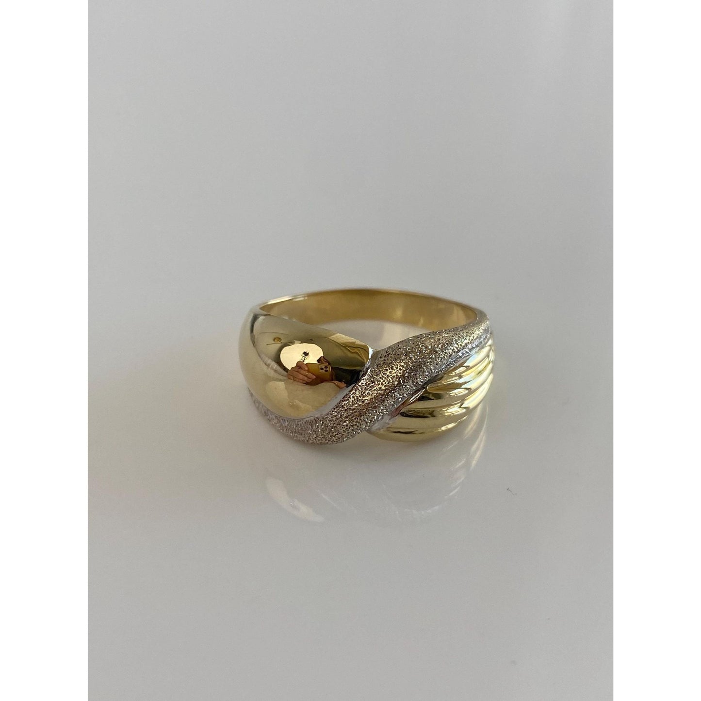 Vintage Solid 14k White & Yellow Gold Satin Shiny Twist Ring Band - Size 10