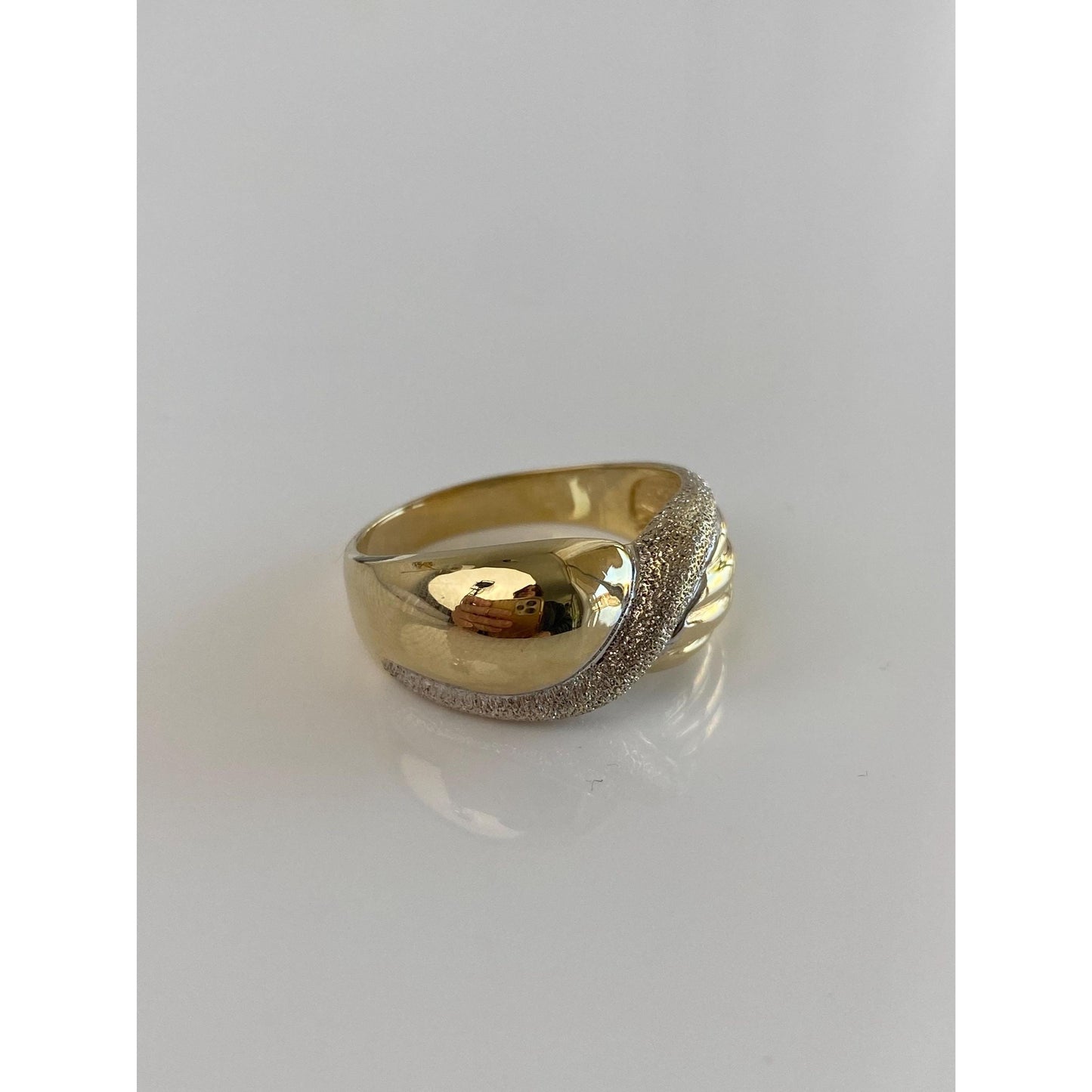 Vintage Solid 14k White & Yellow Gold Satin Shiny Twist Ring Band - Size 10