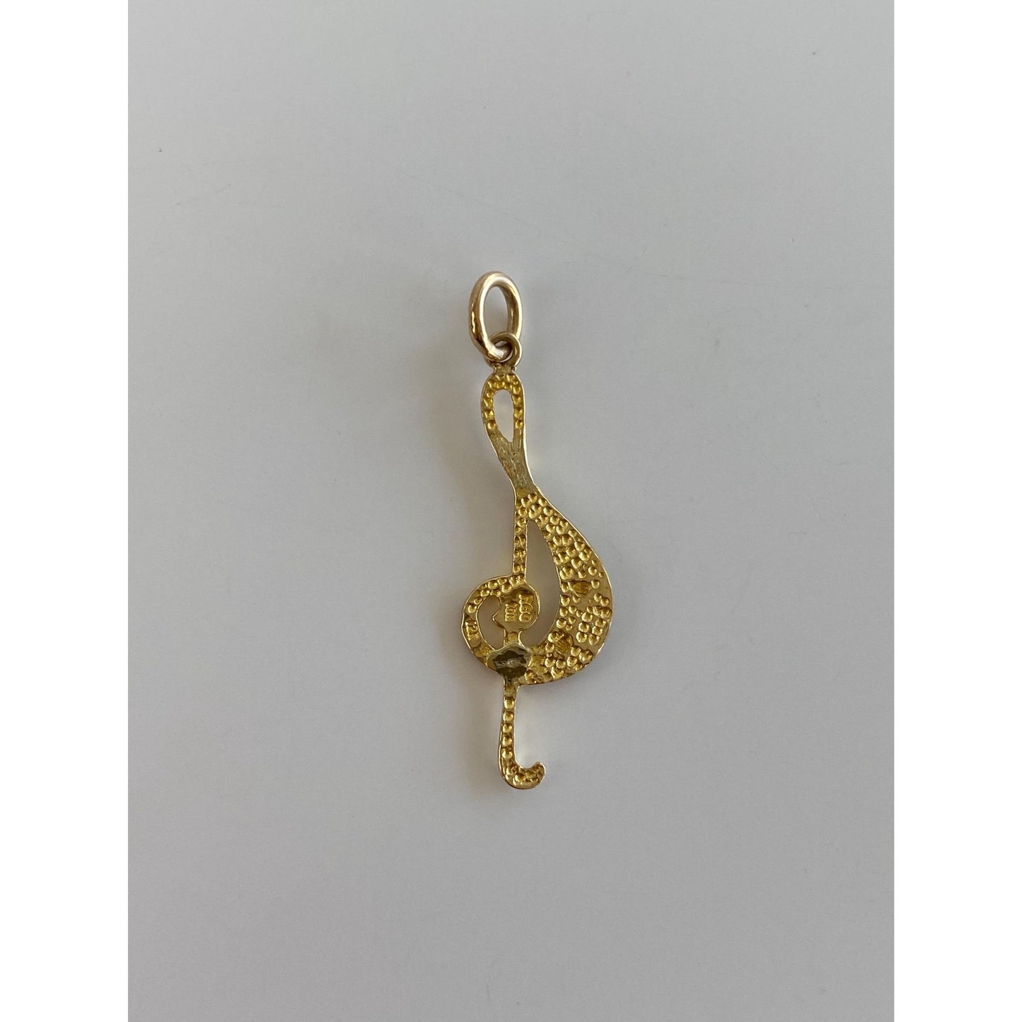Vintage Solid 10k Yellow Gold Diamond Cut Music Symbol Charm